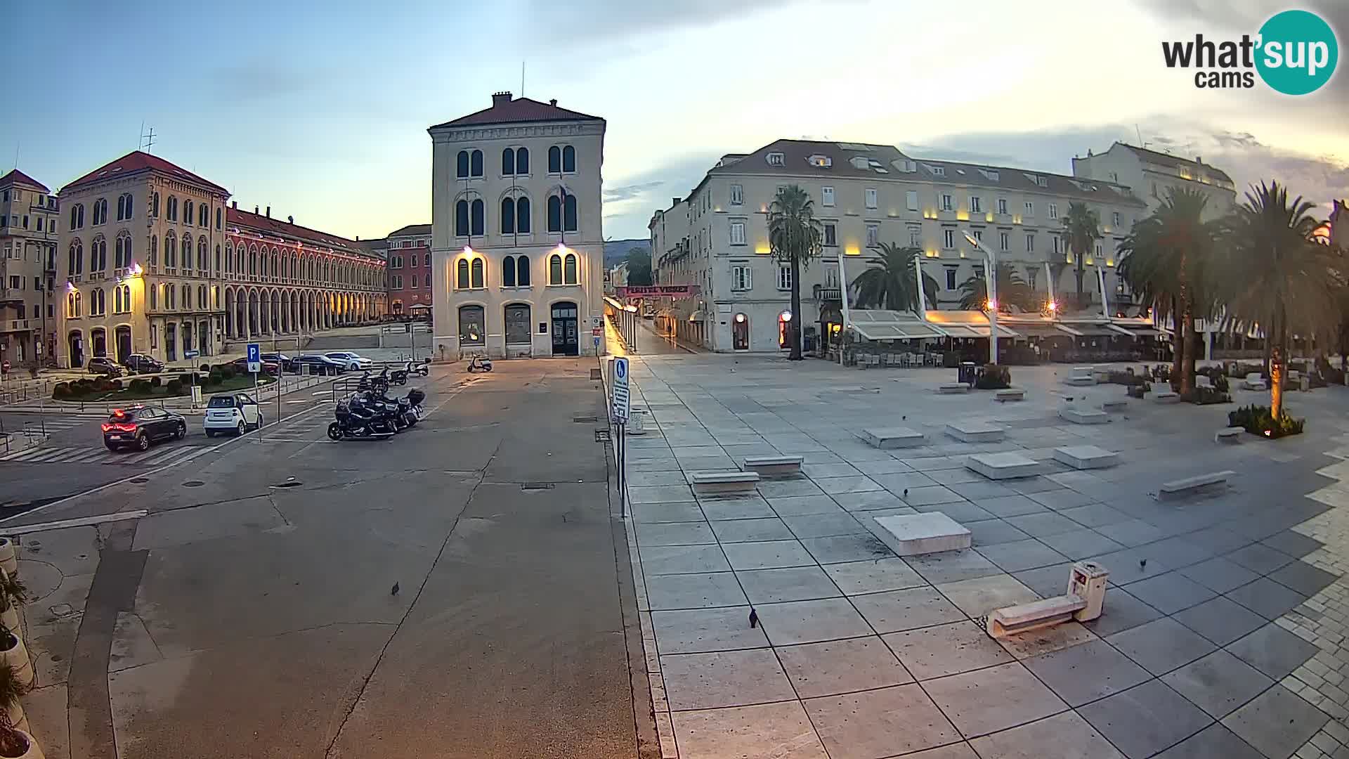 Webcam Split Riva – Prokurative | Trg Republike