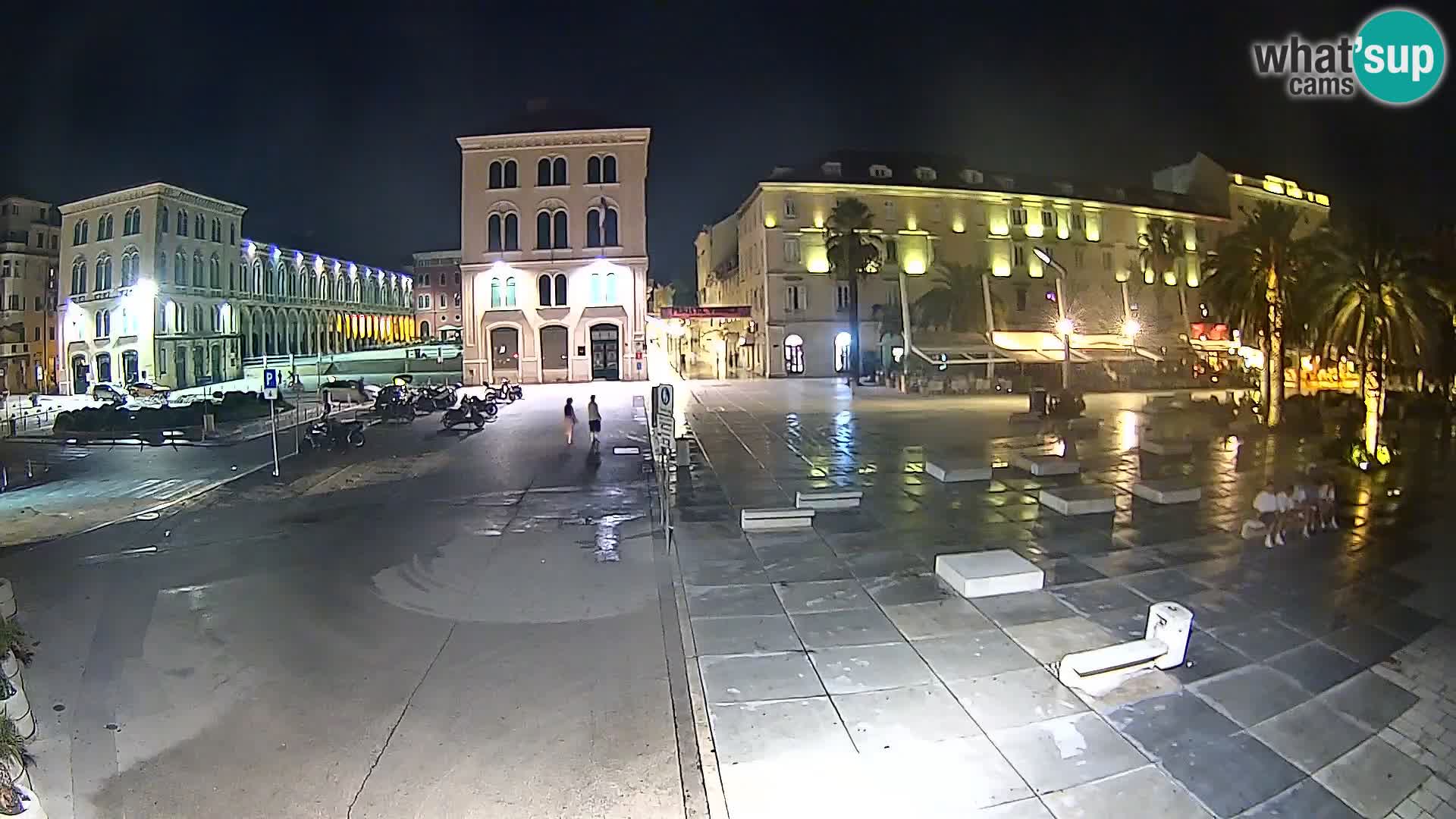 Webcam Split Riva – Prokurative | Trg Republike