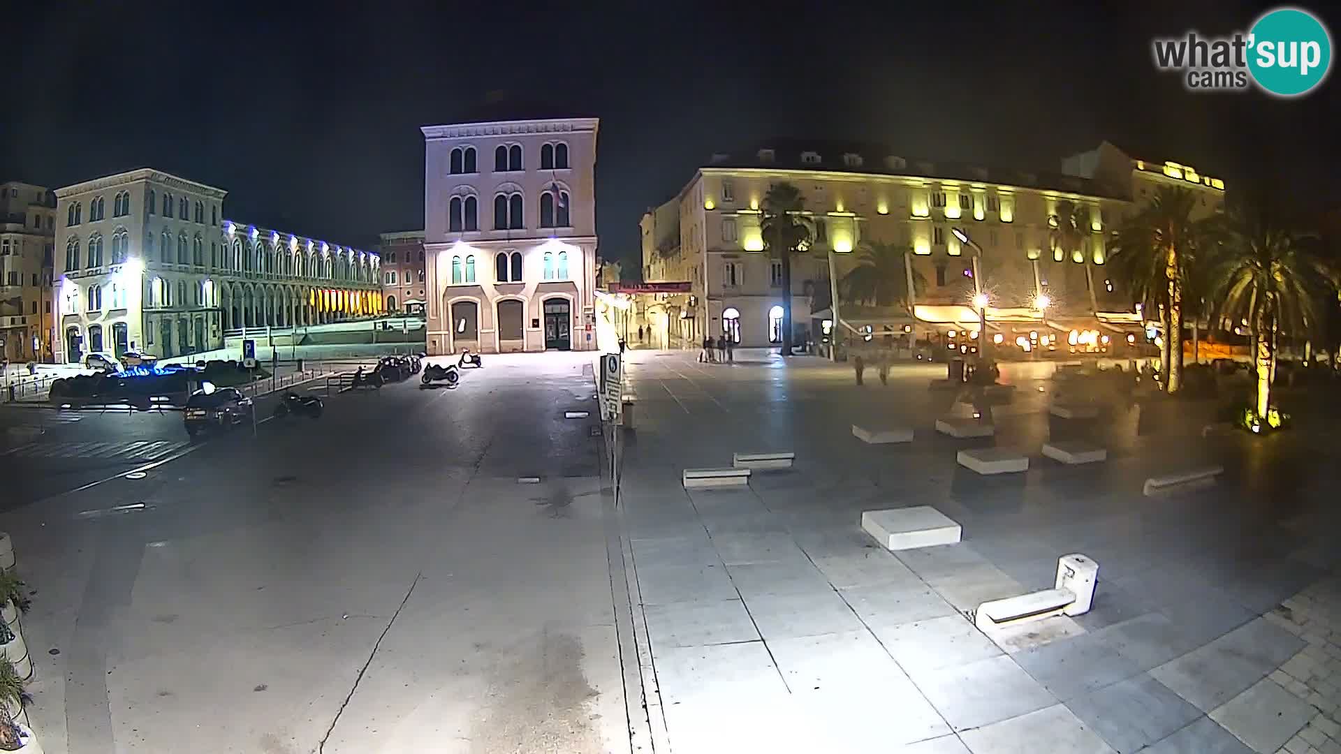 Webcam Split Riva – Prokurative | Trg Republike