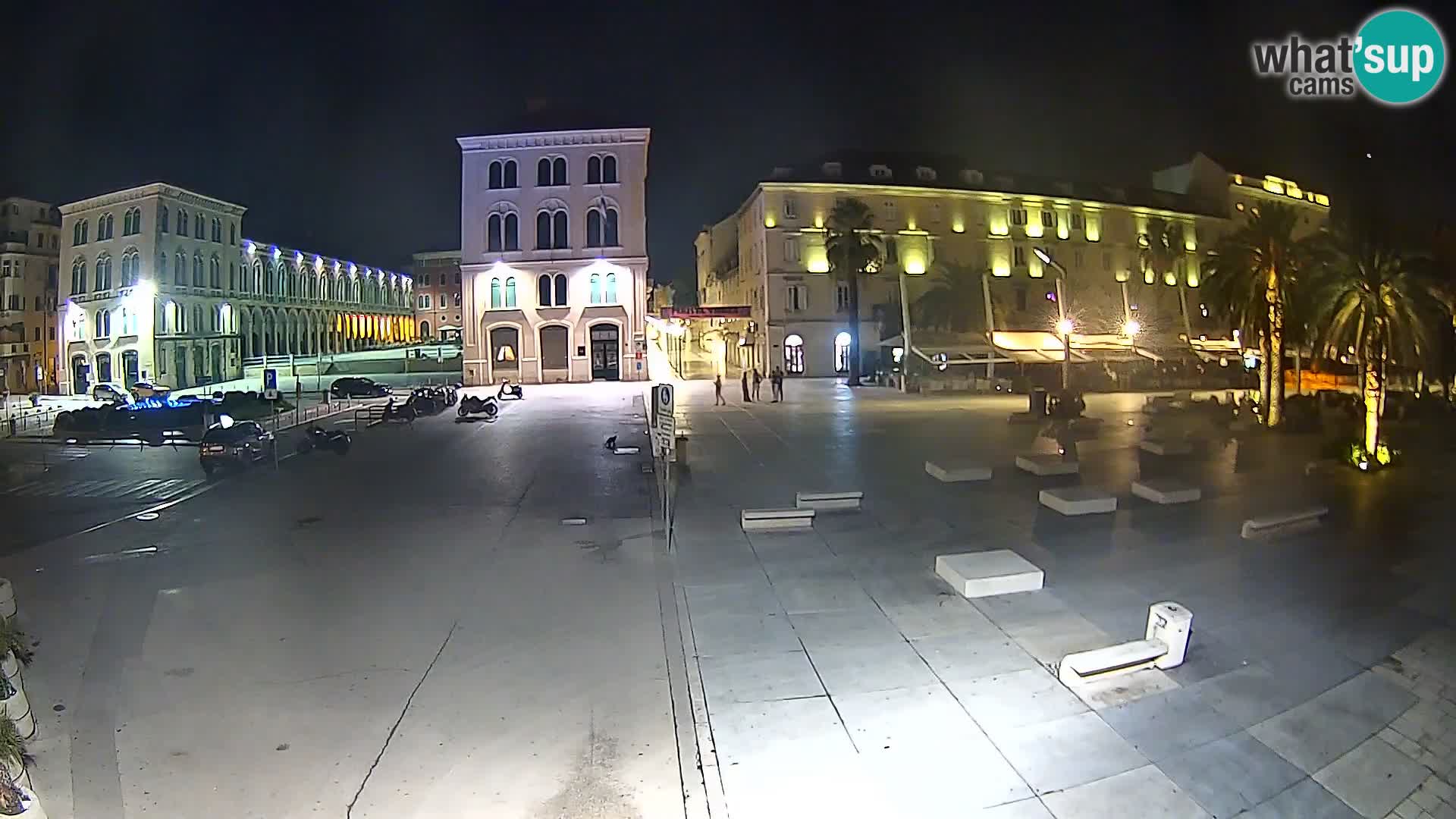 Webcam Split Riva – Prokurative | Trg Republike