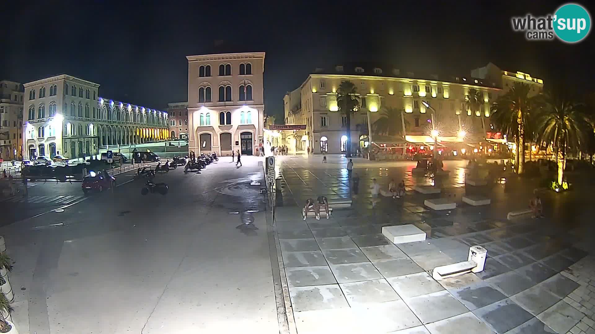 Webcam Split Riva – Prokurative | Trg Republike