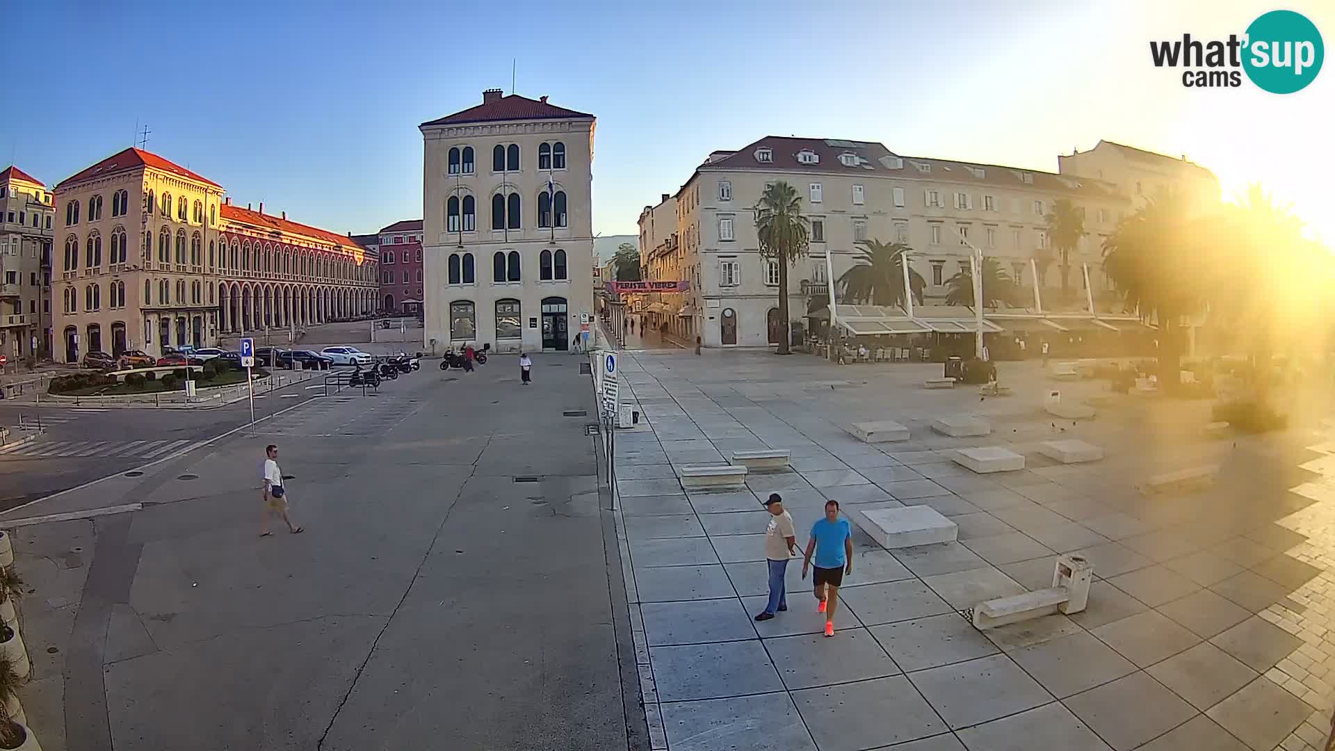 Webcam Split Riva – Prokurative | Trg Republike