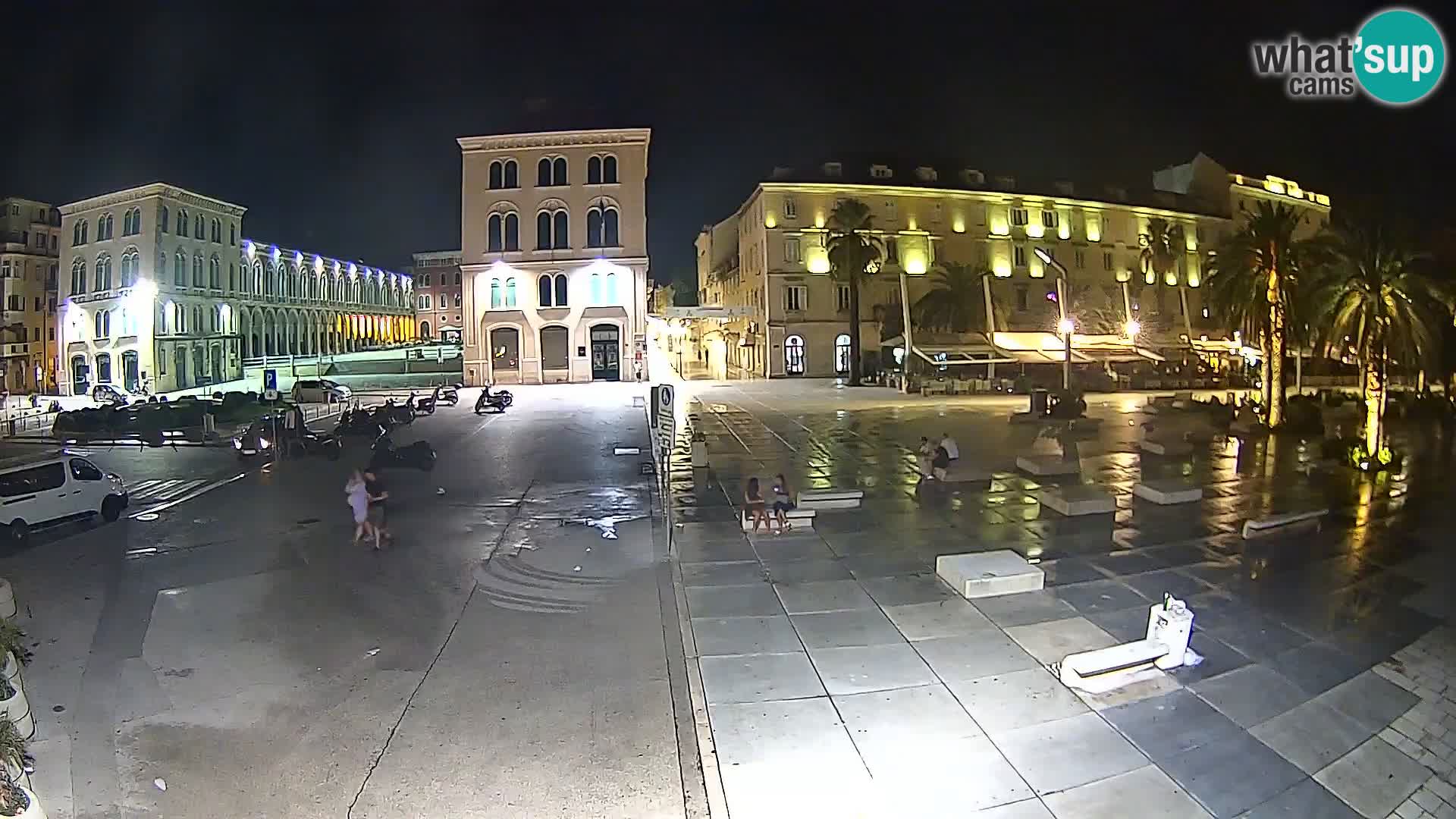 Webcam Split Riva – Prokurative | Trg Republike
