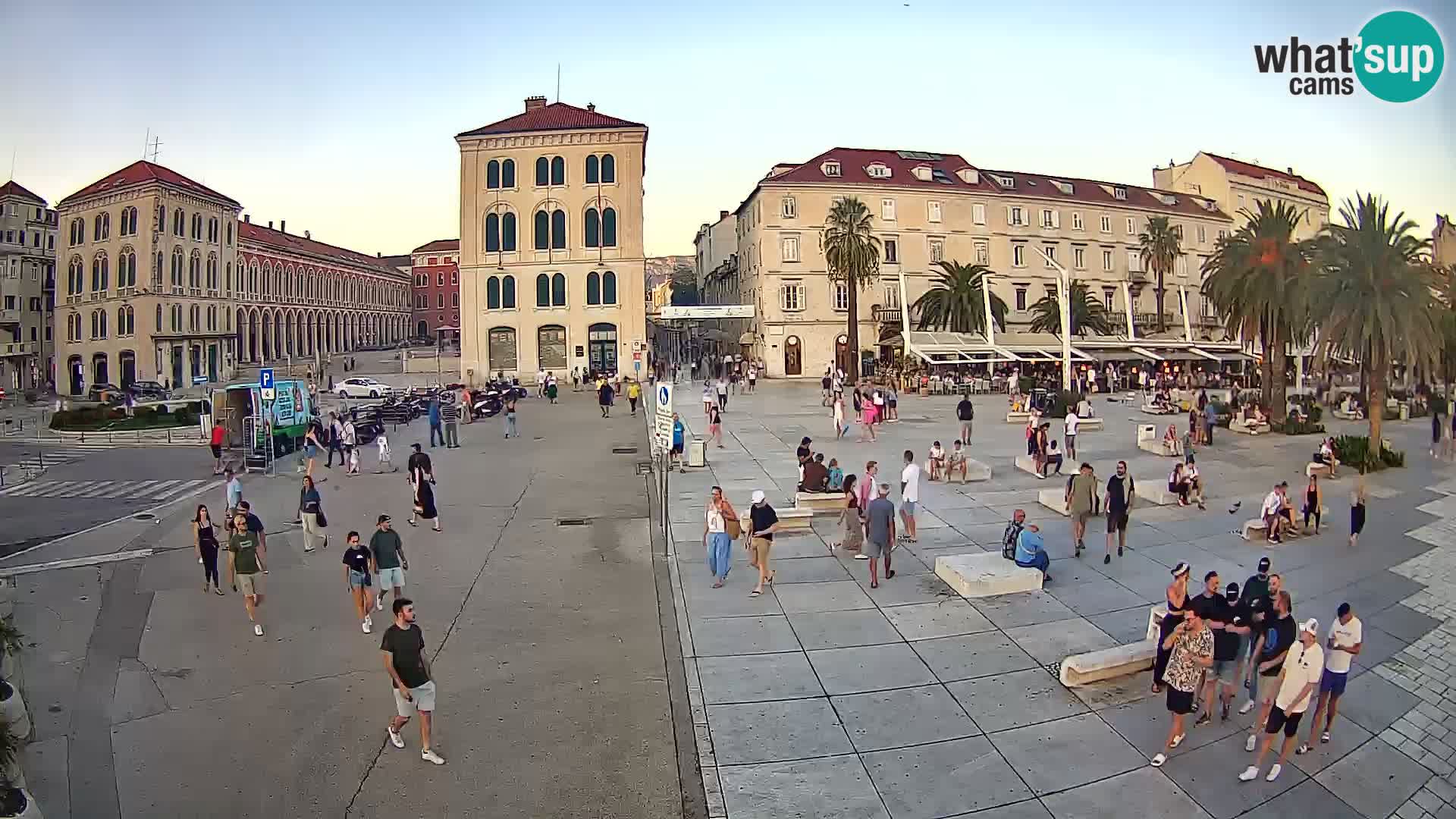 Webcam Split Riva – Prokurative | Trg Republike