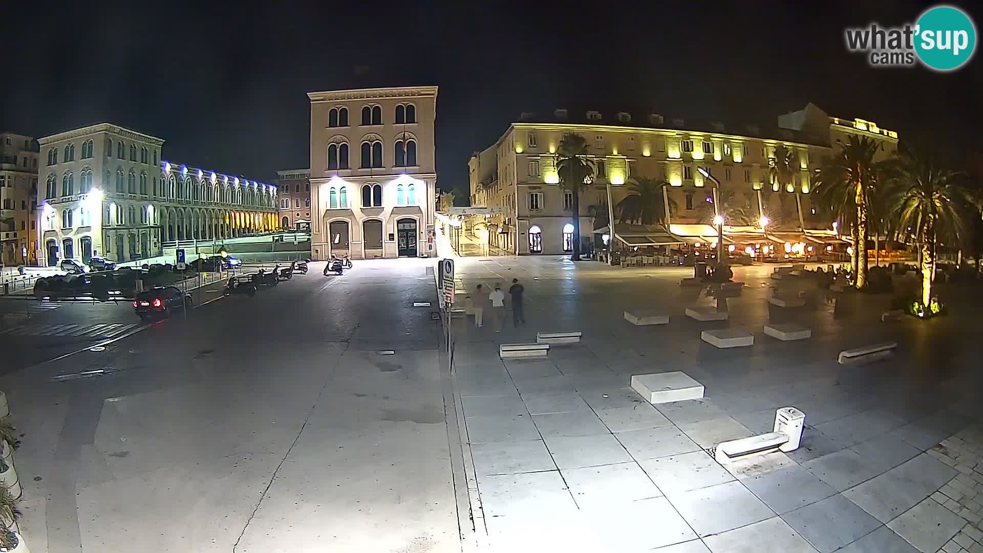 Webcam Split Riva – Prokurative | Trg Republike