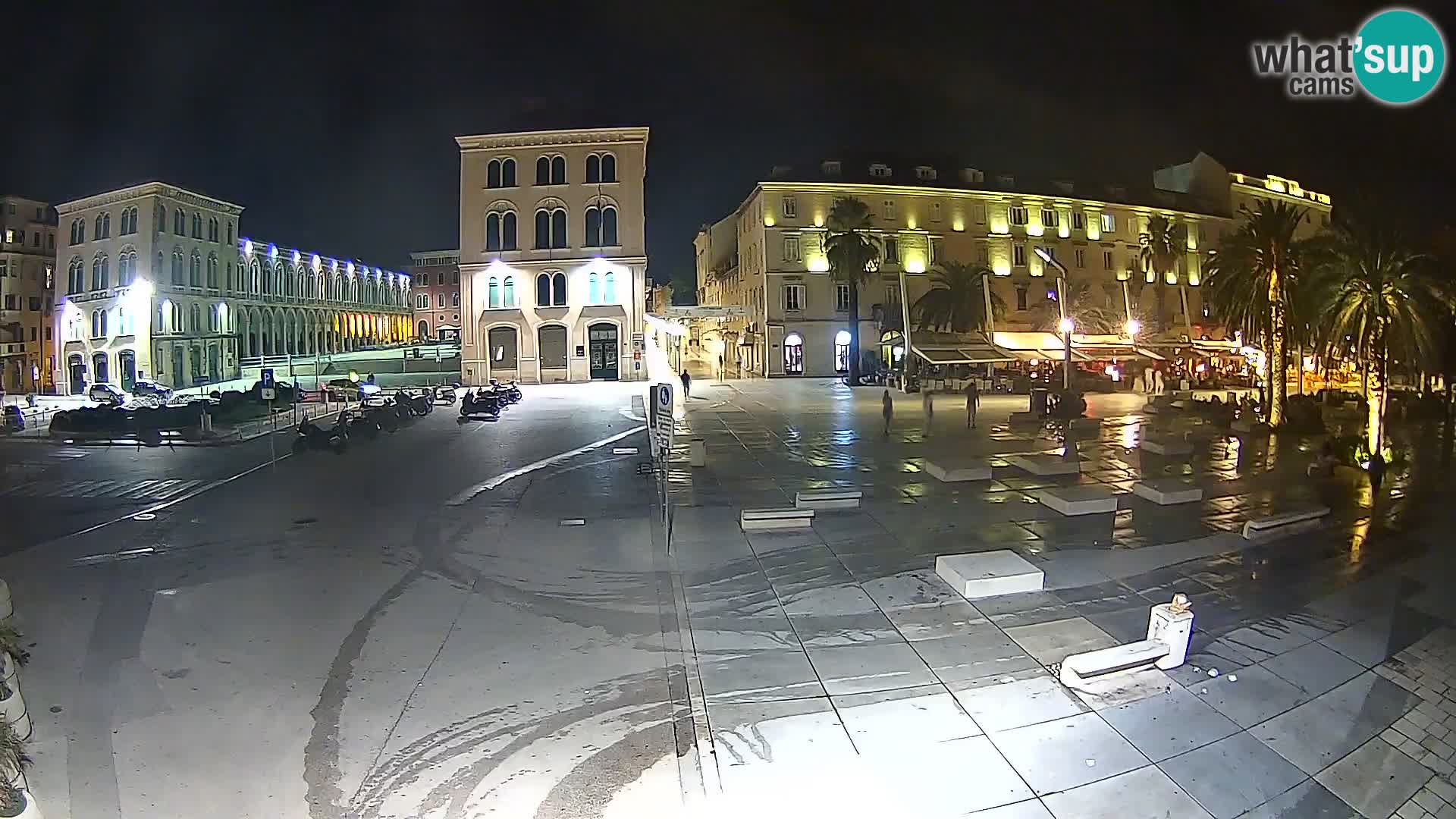 Webcam Split Riva – Prokurative | Trg Republike