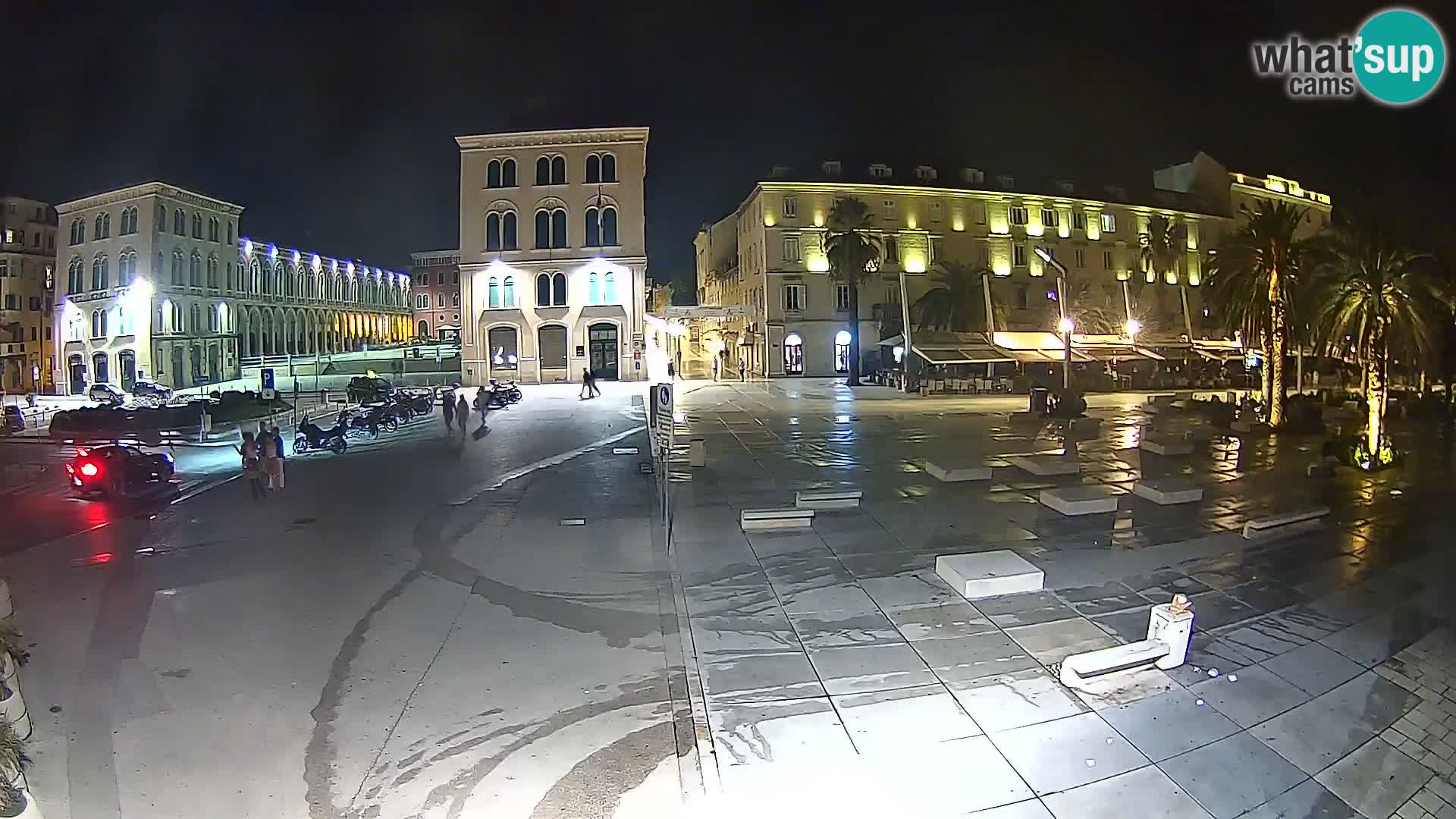Webcam Split Riva – Prokurative | Trg Republike