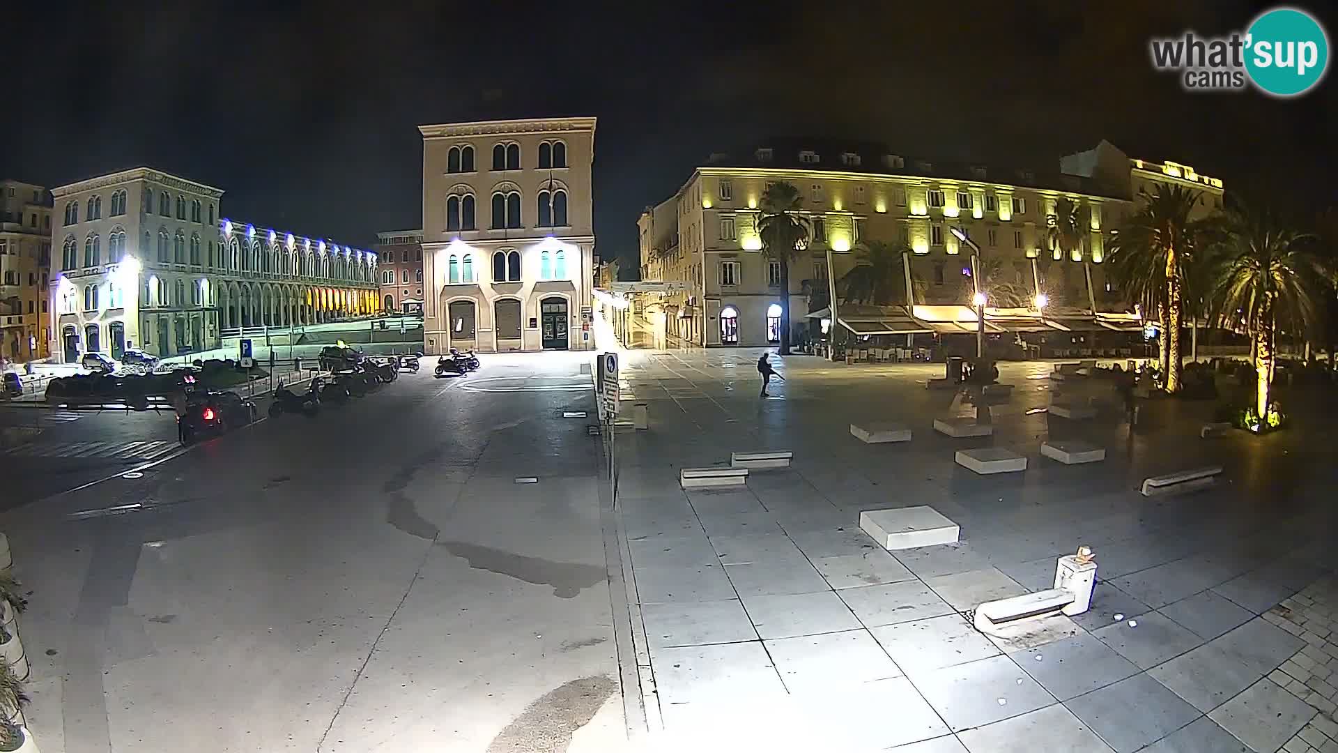 Webcam Split Riva – Prokurative | Trg Republike