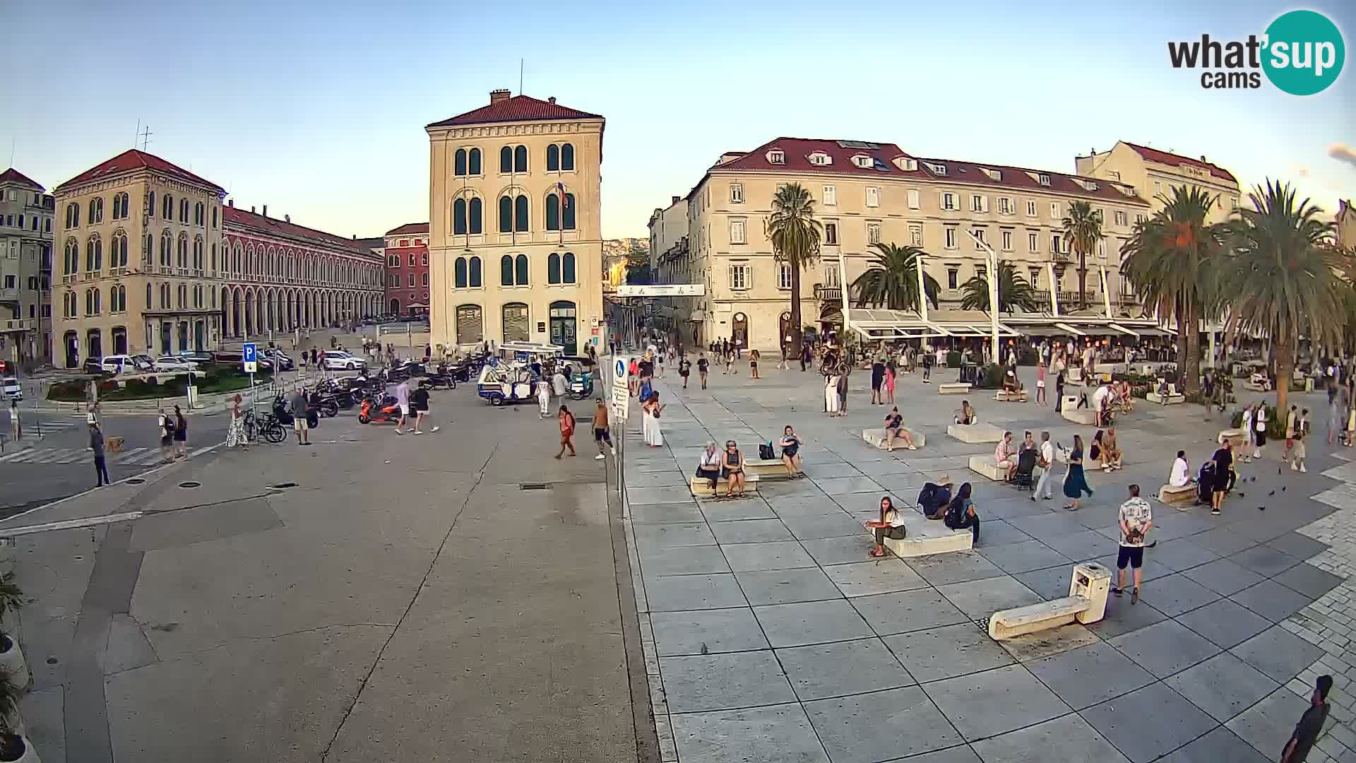 Webcam Split Riva – Prokurative | Trg Republike