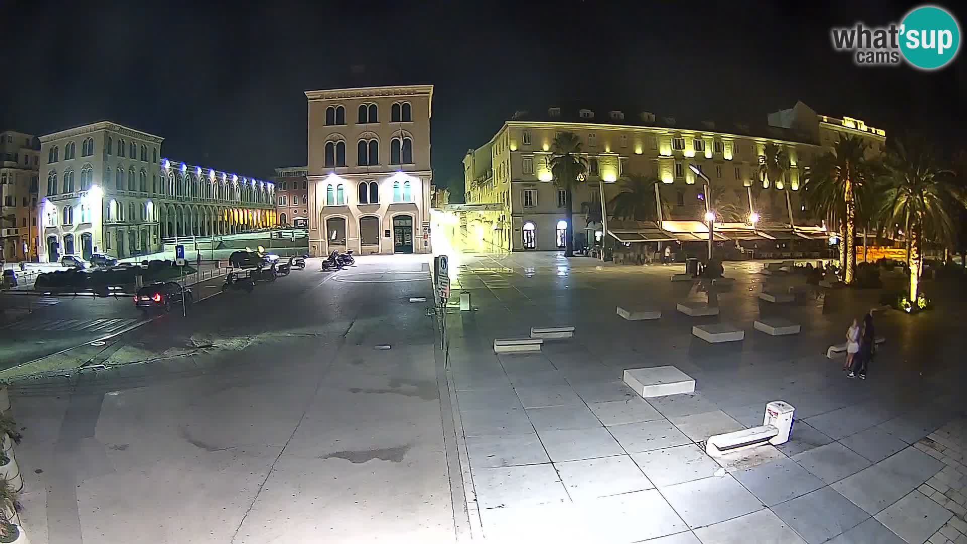 Webcam Split Riva – Prokurative | Trg Republike