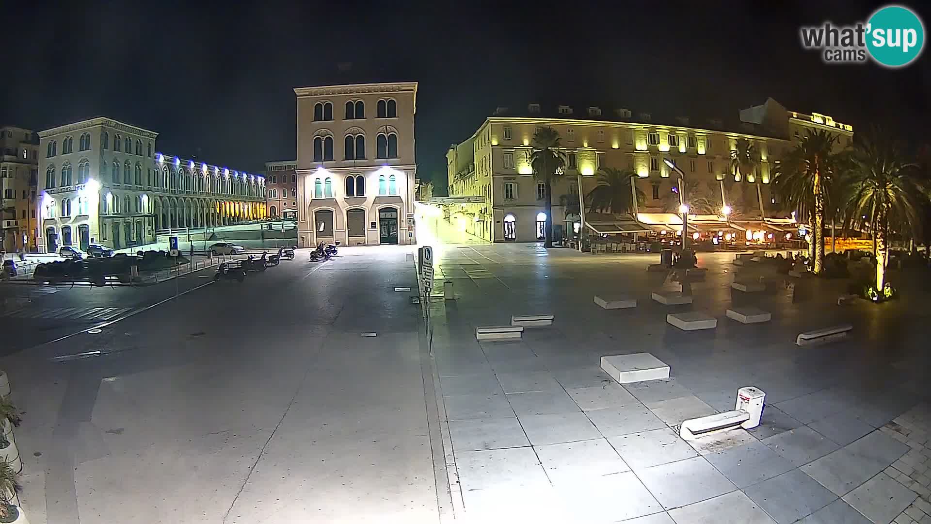 Webcam Split Riva – Prokurative | Trg Republike