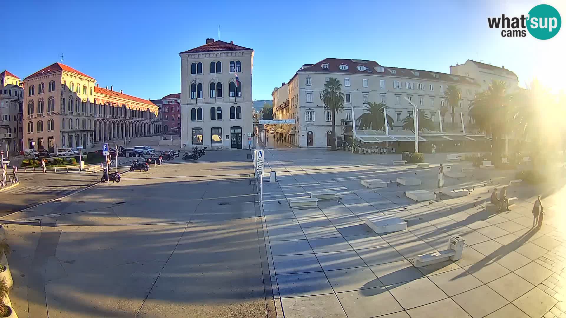 Webcam Split Riva – Prokurative | Trg Republike