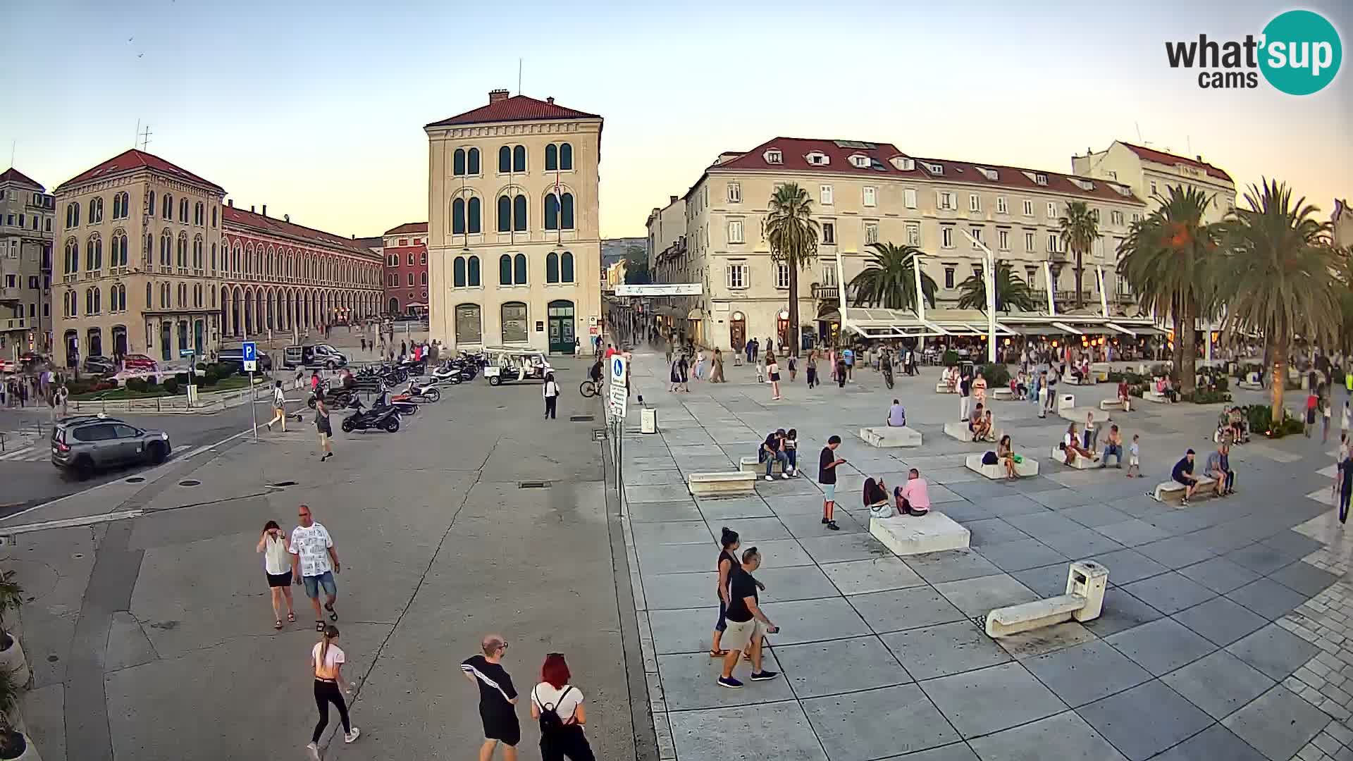 Webcam Split Riva – Prokurative | Trg Republike