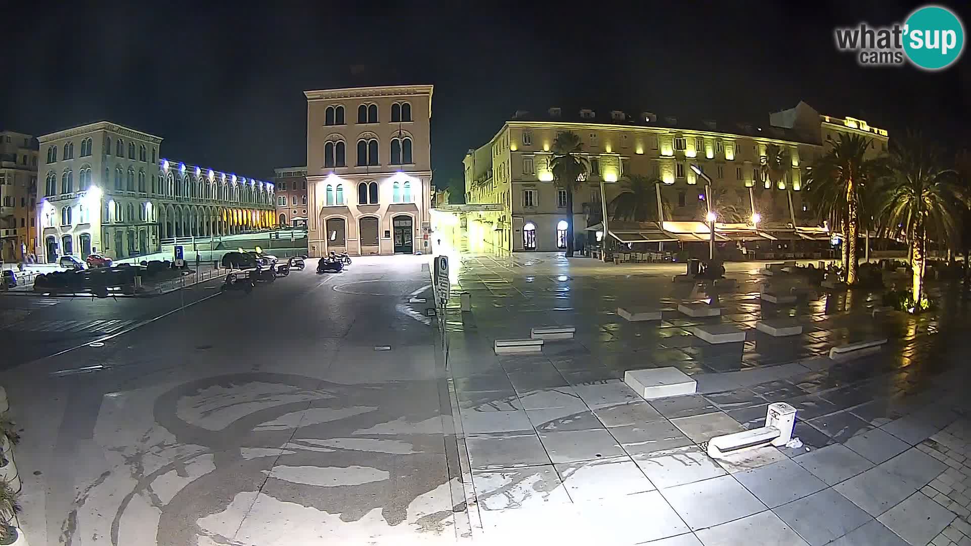 Webcam Split Riva – Prokurative | Trg Republike