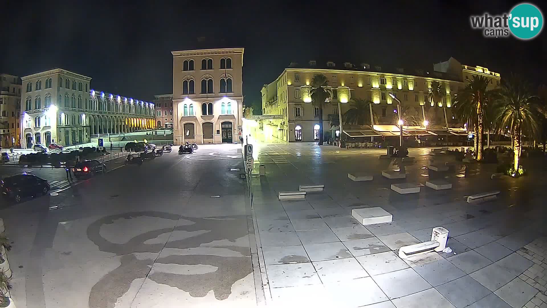 Webcam Split Riva – Prokurative | Trg Republike
