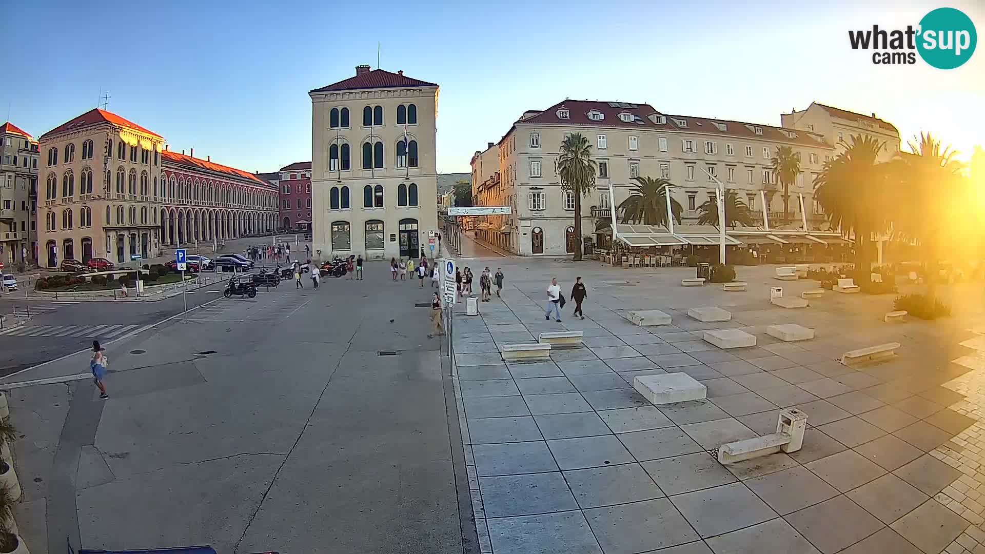 Webcam Split Riva – Prokurative | Trg Republike