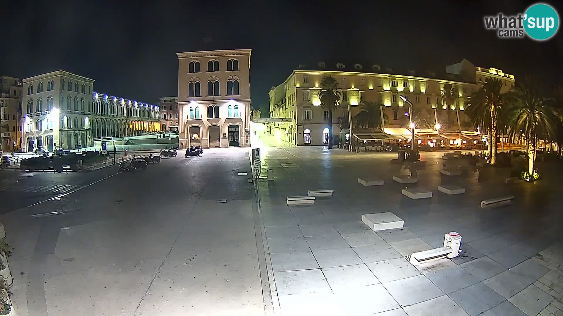 Webcam Split Riva – Prokurative | Trg Republike