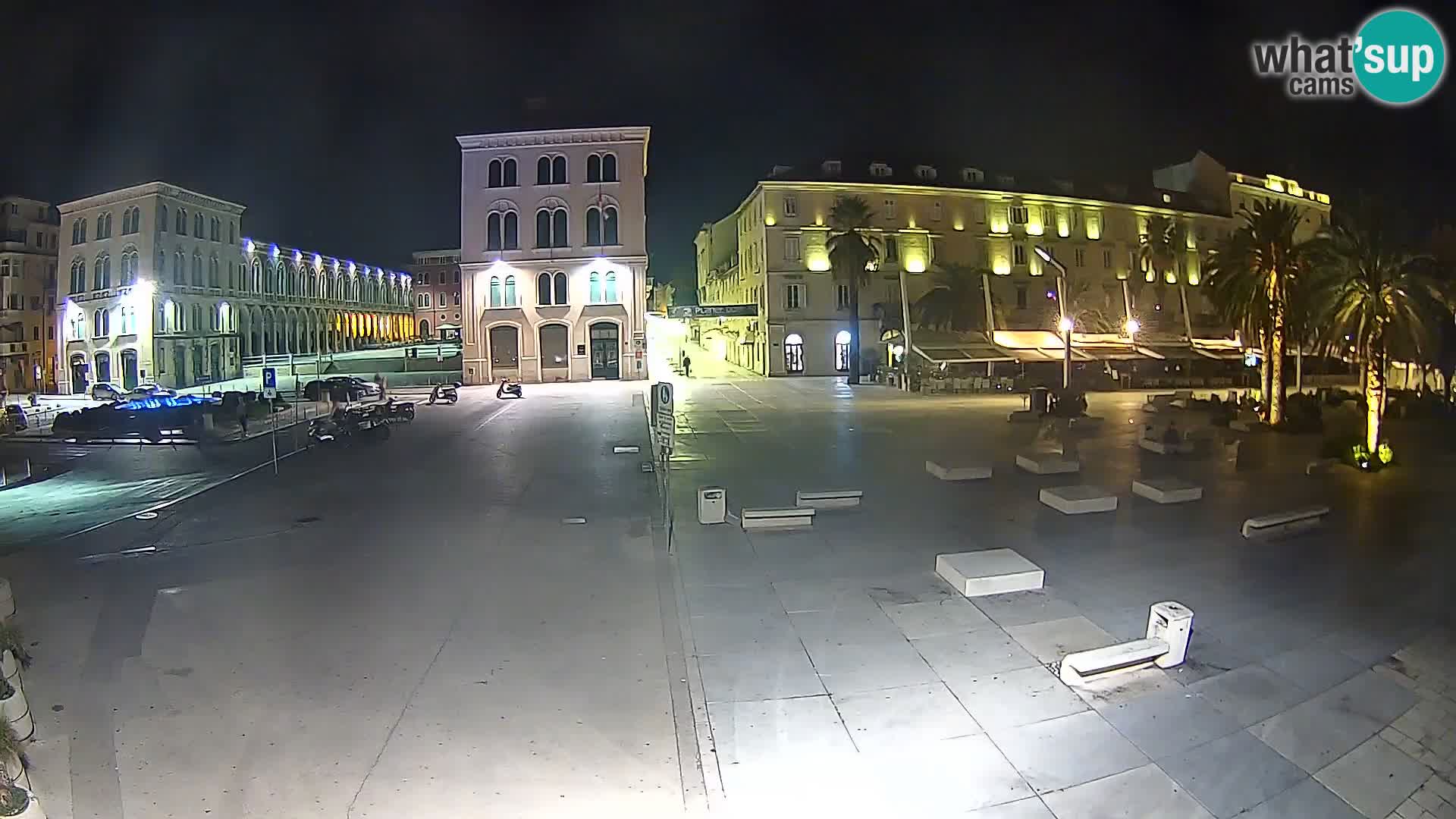 Webcam Split Riva – Prokurative | Trg Republike