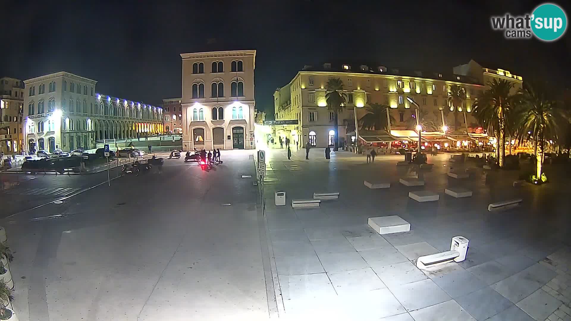 Webcam Split Riva – Prokurative | Trg Republike