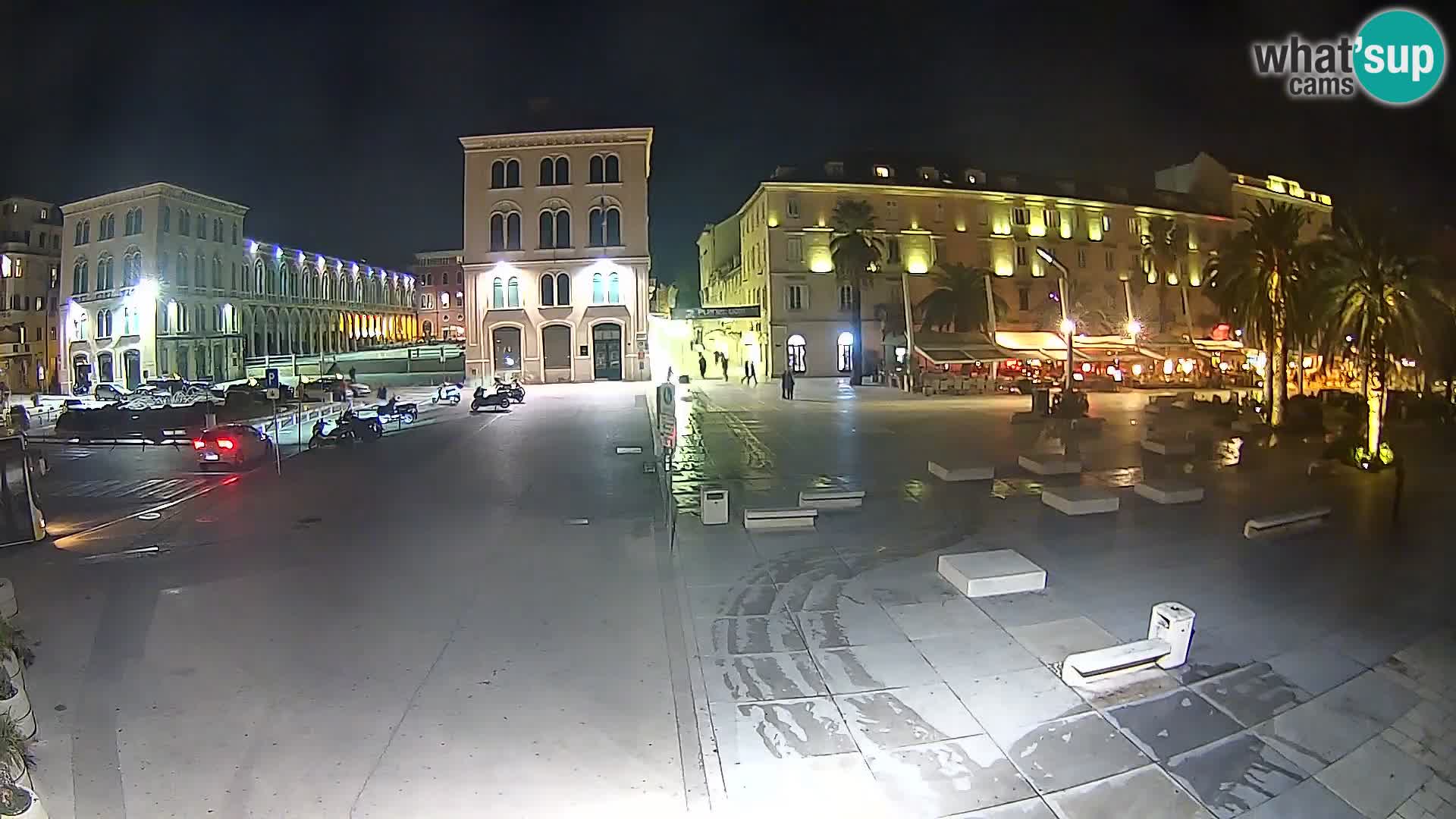 Webcam Split Riva – Prokurative | Trg Republike