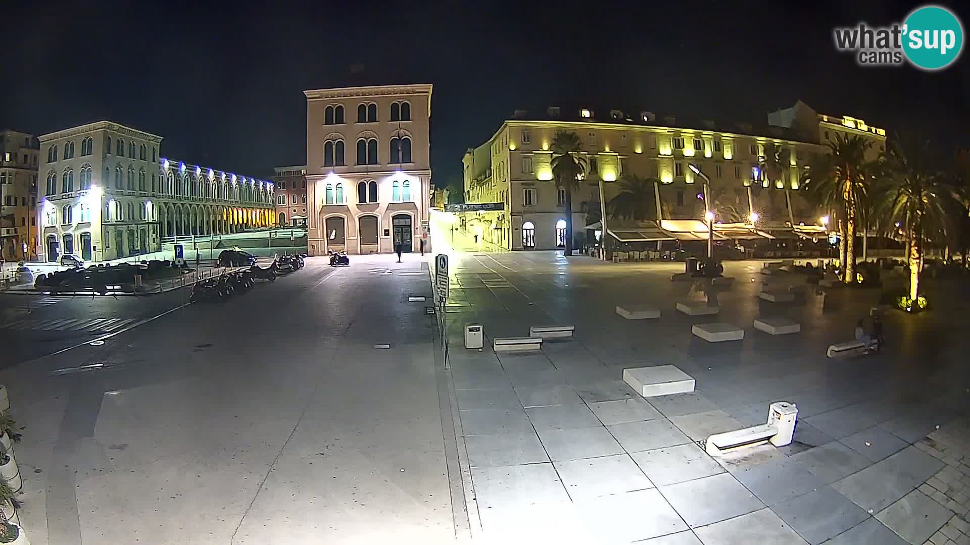 Webcam Split Riva – Prokurative | Trg Republike
