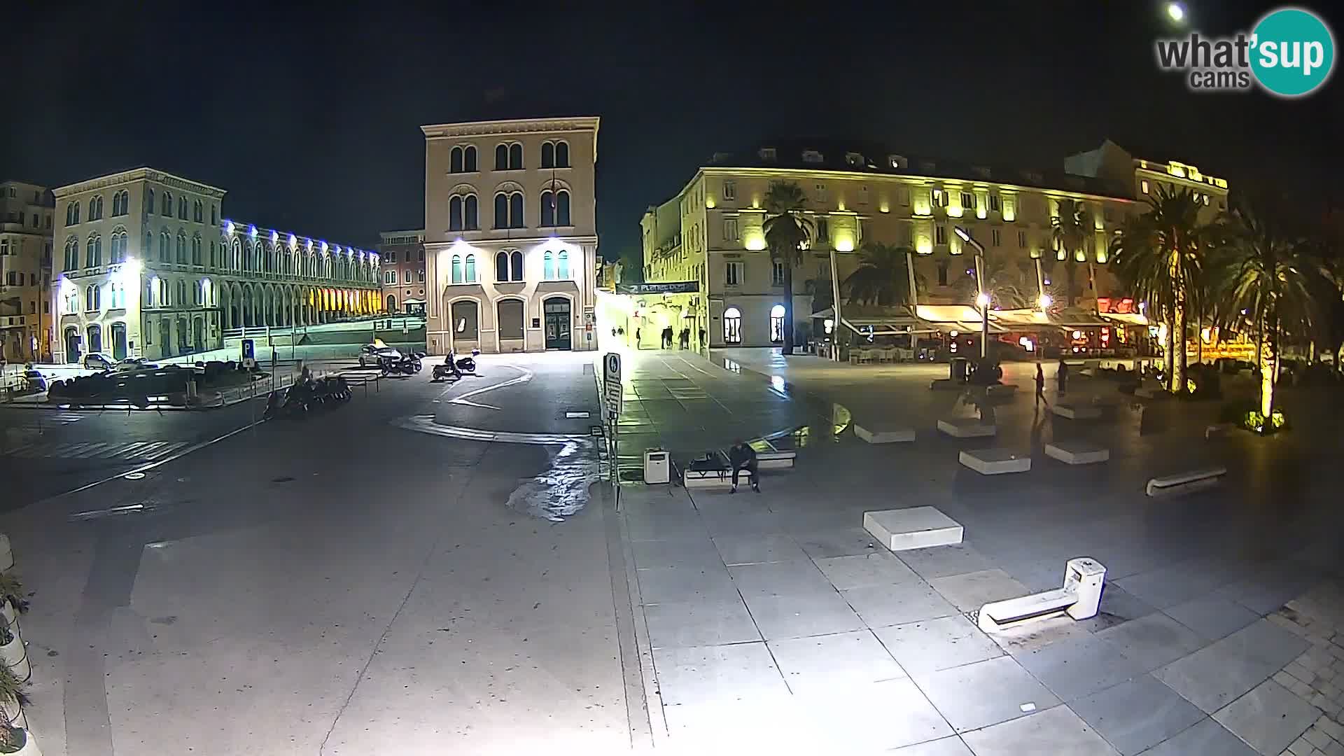 Webcam Split Riva – Prokurative | Trg Republike