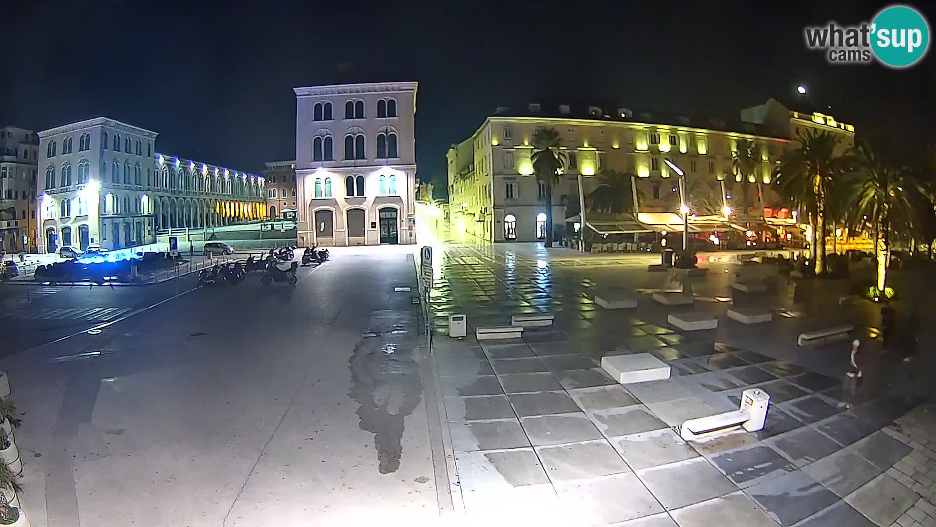 Webcam Split Riva – Prokurative | Trg Republike