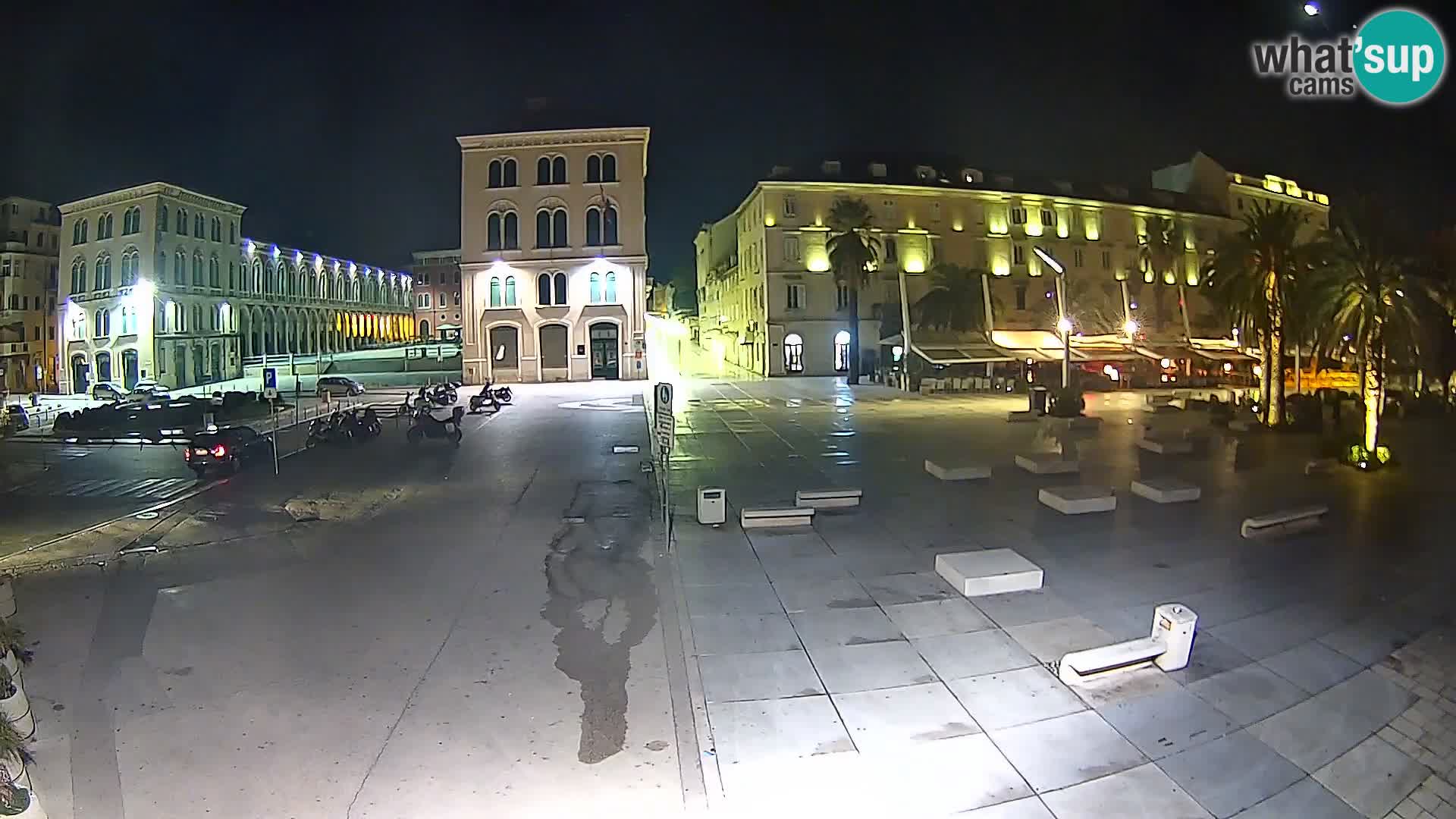 Webcam Split Riva – Prokurative | Trg Republike