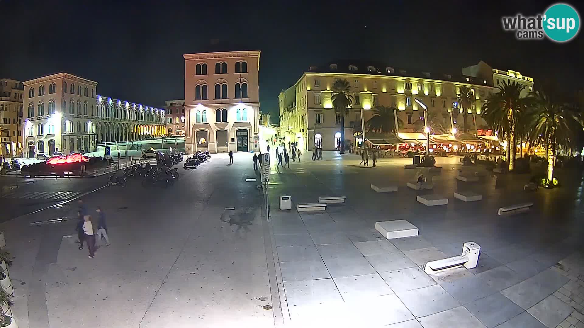 Webcam Split Riva – Prokurative | Trg Republike
