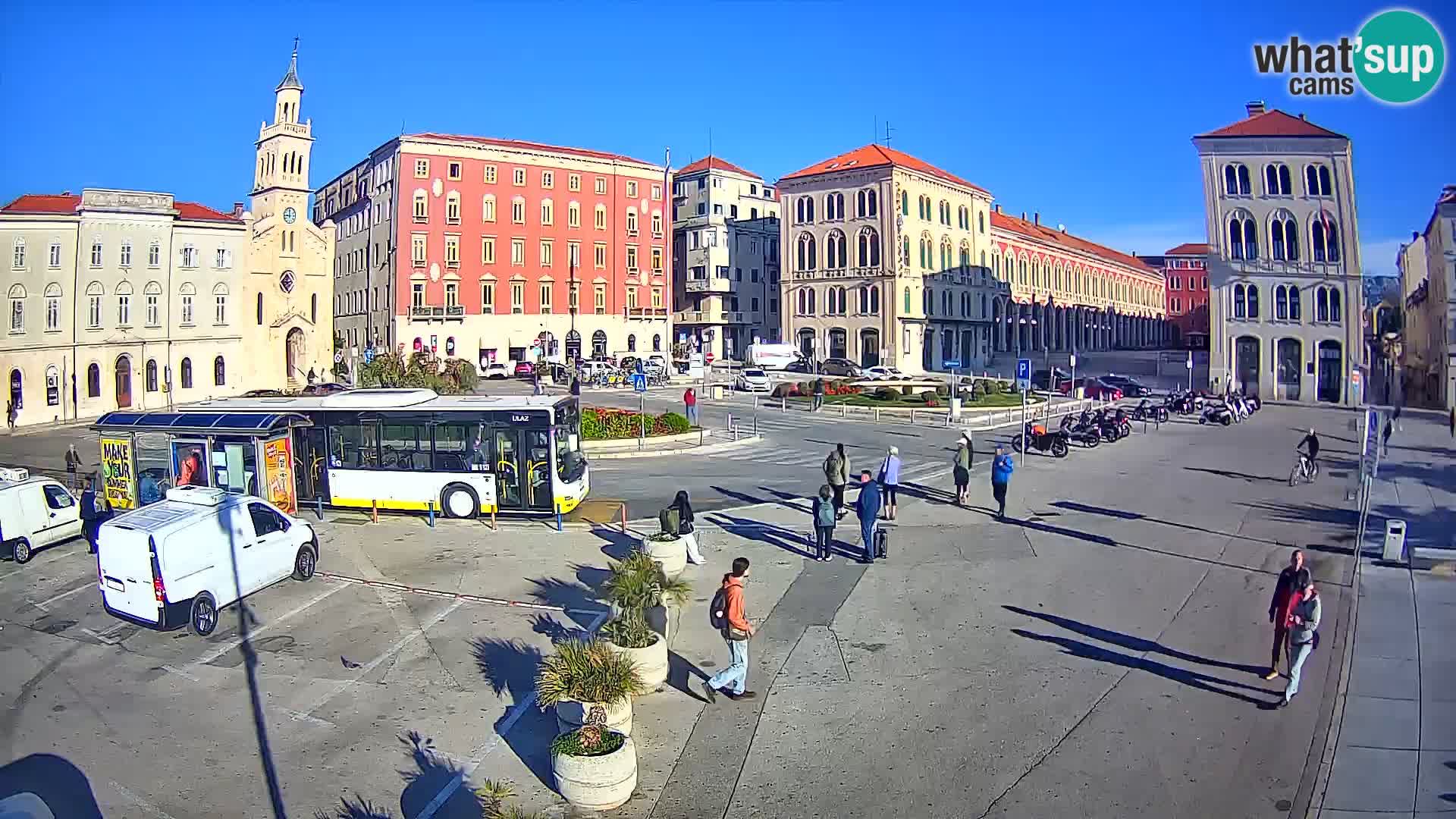 Webcam Split Riva – Prokurative | Trg Republike