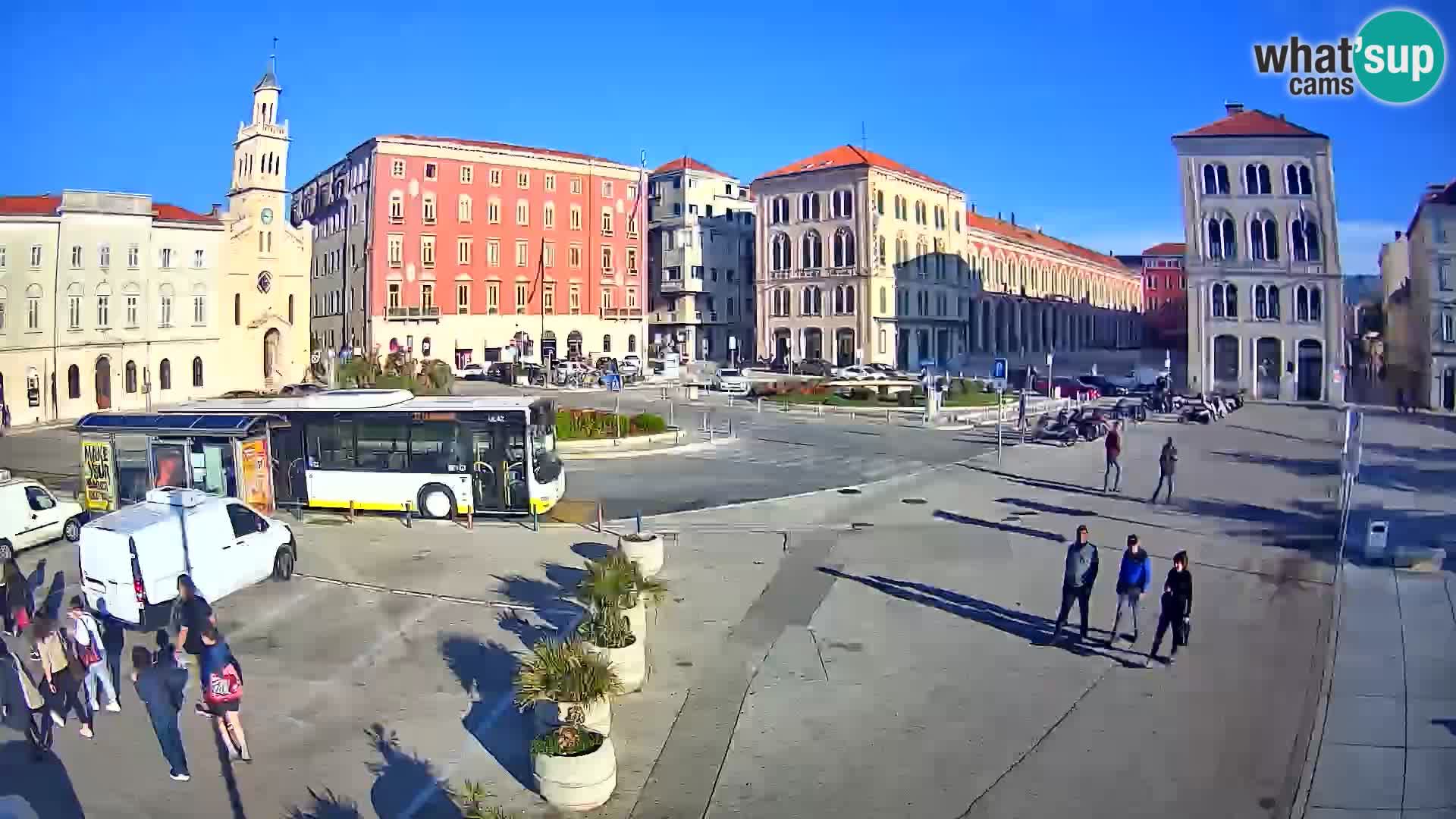 Webcam Split Riva – Prokurative | Trg Republike
