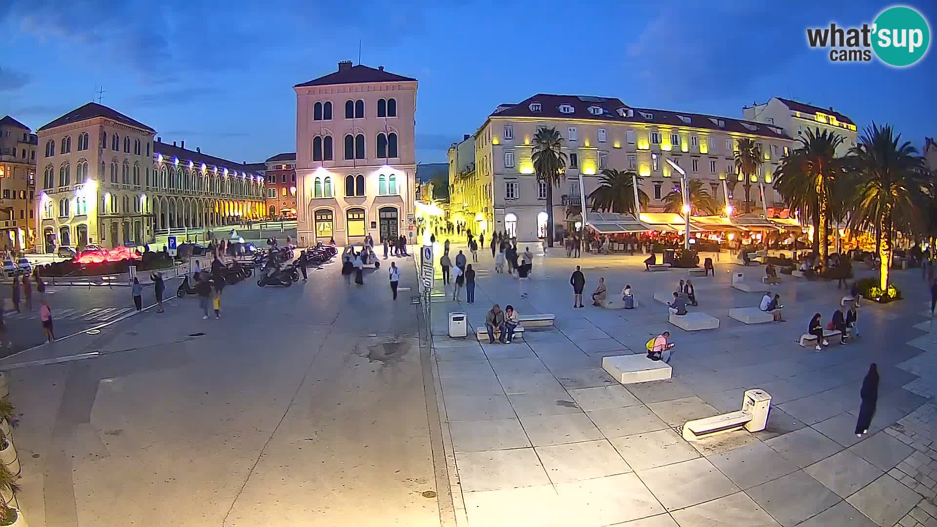 Webcam Split Riva – Prokurative | Trg Republike
