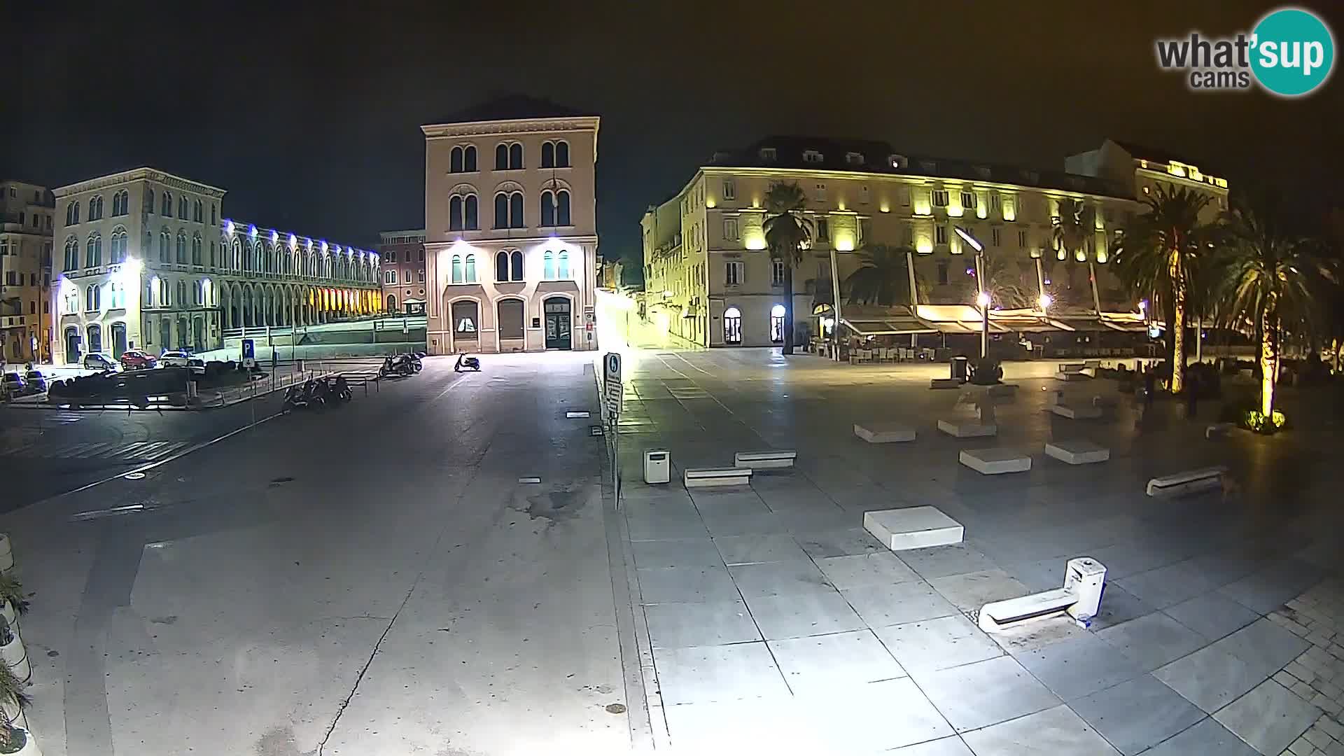Webcam Split Riva – Prokurative | Trg Republike