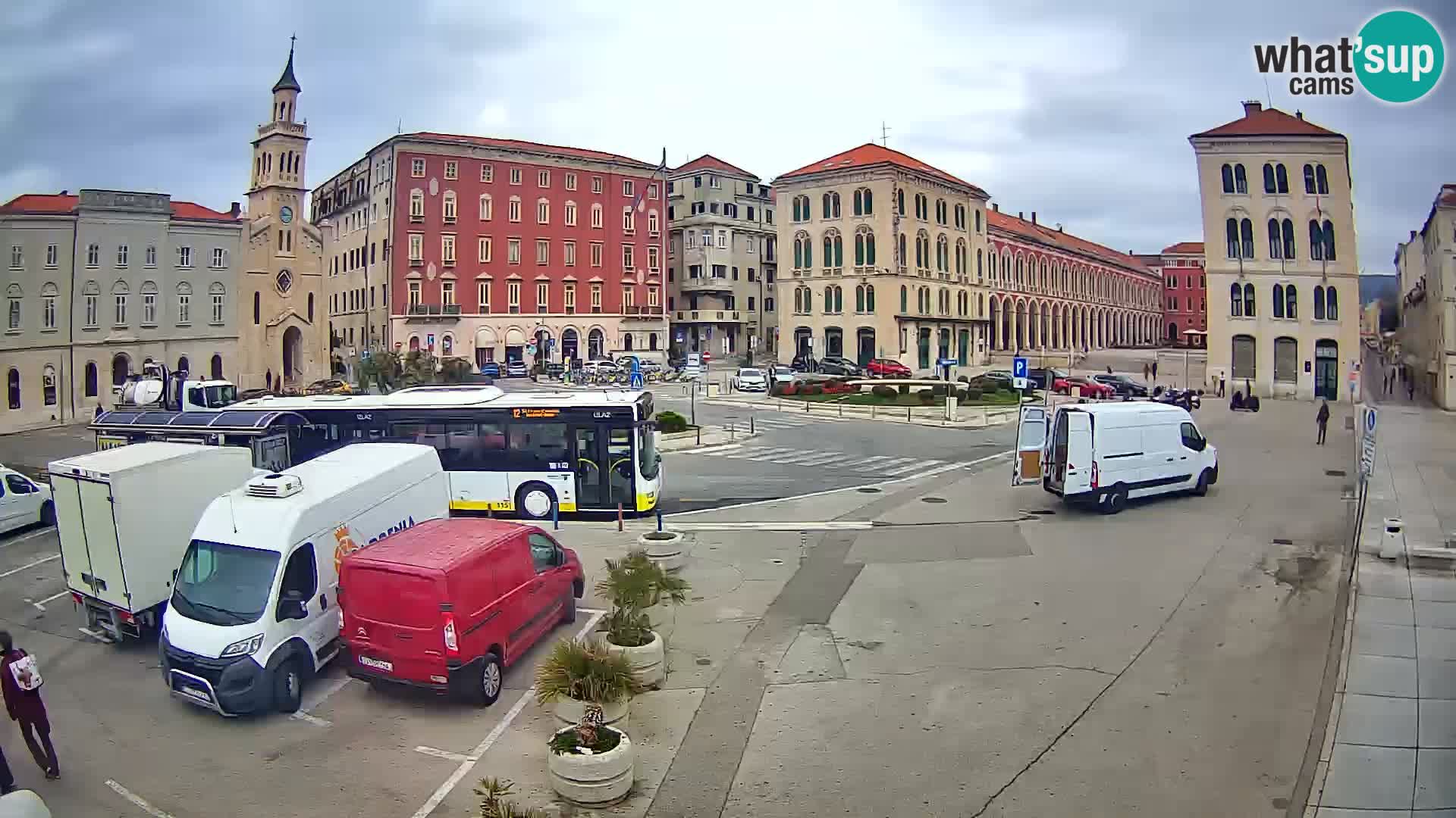 Webcam Split Riva – Prokurative | Trg Republike