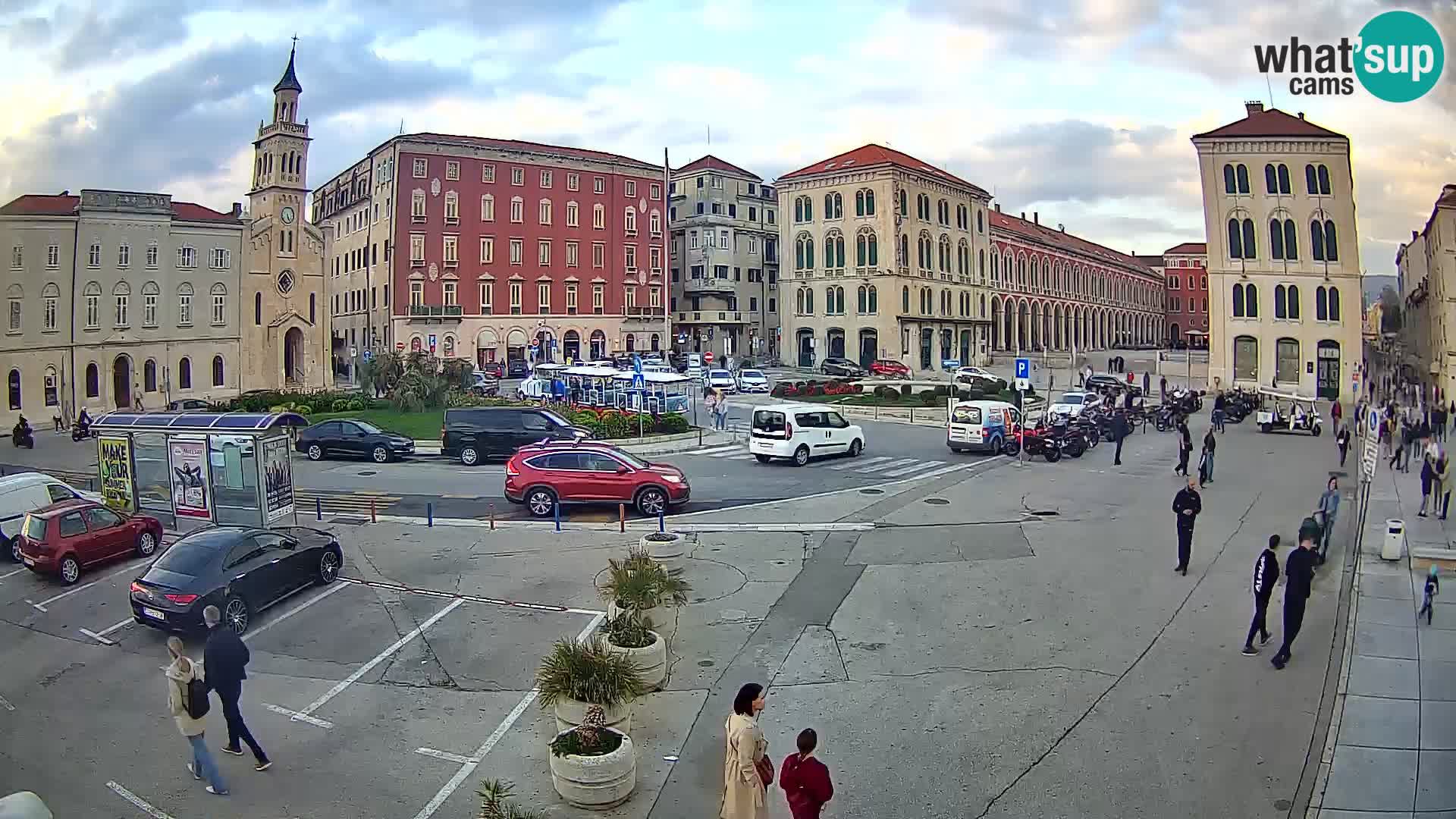 Webcam Split Riva – Prokurative | Trg Republike