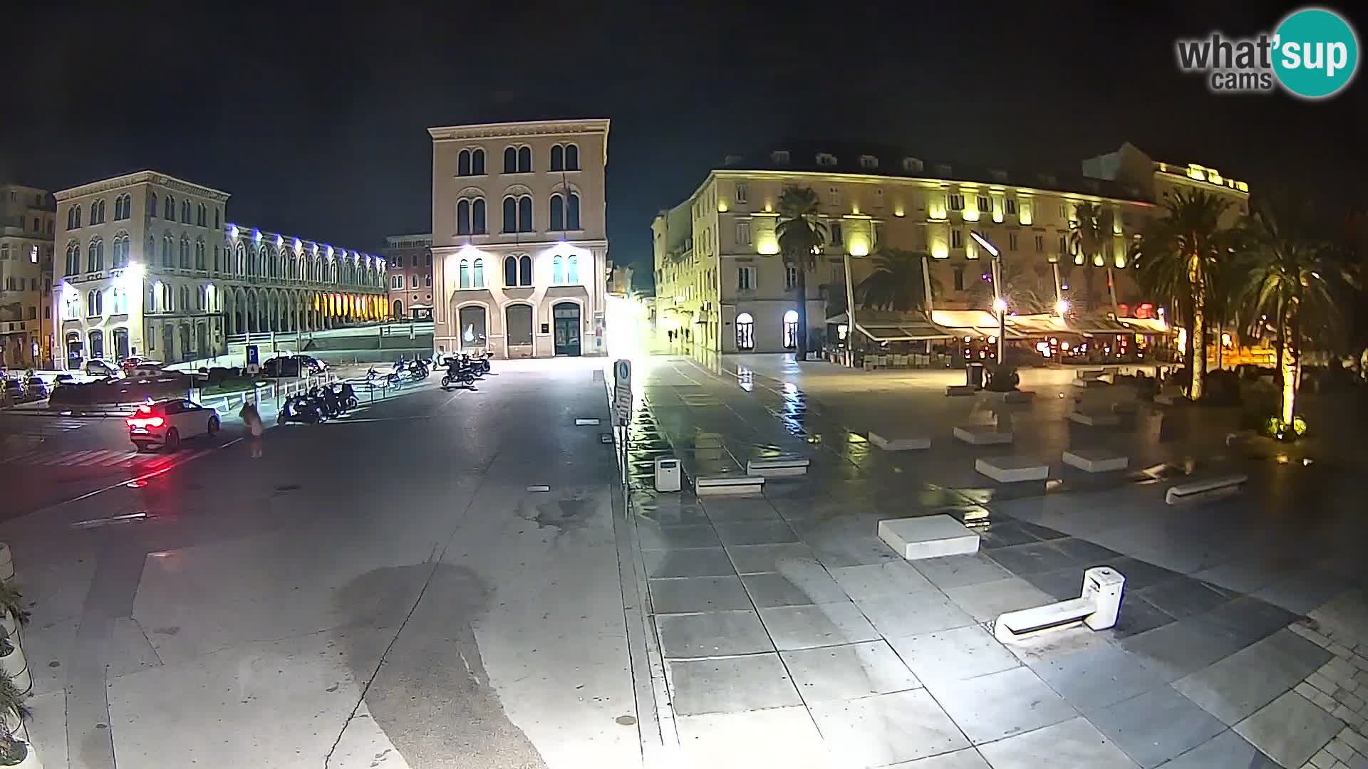 Webcam Split Riva – Prokurative | Trg Republike