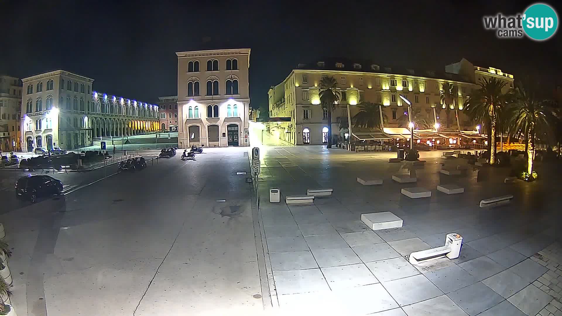 Webcam Split Riva – Prokurative | Trg Republike