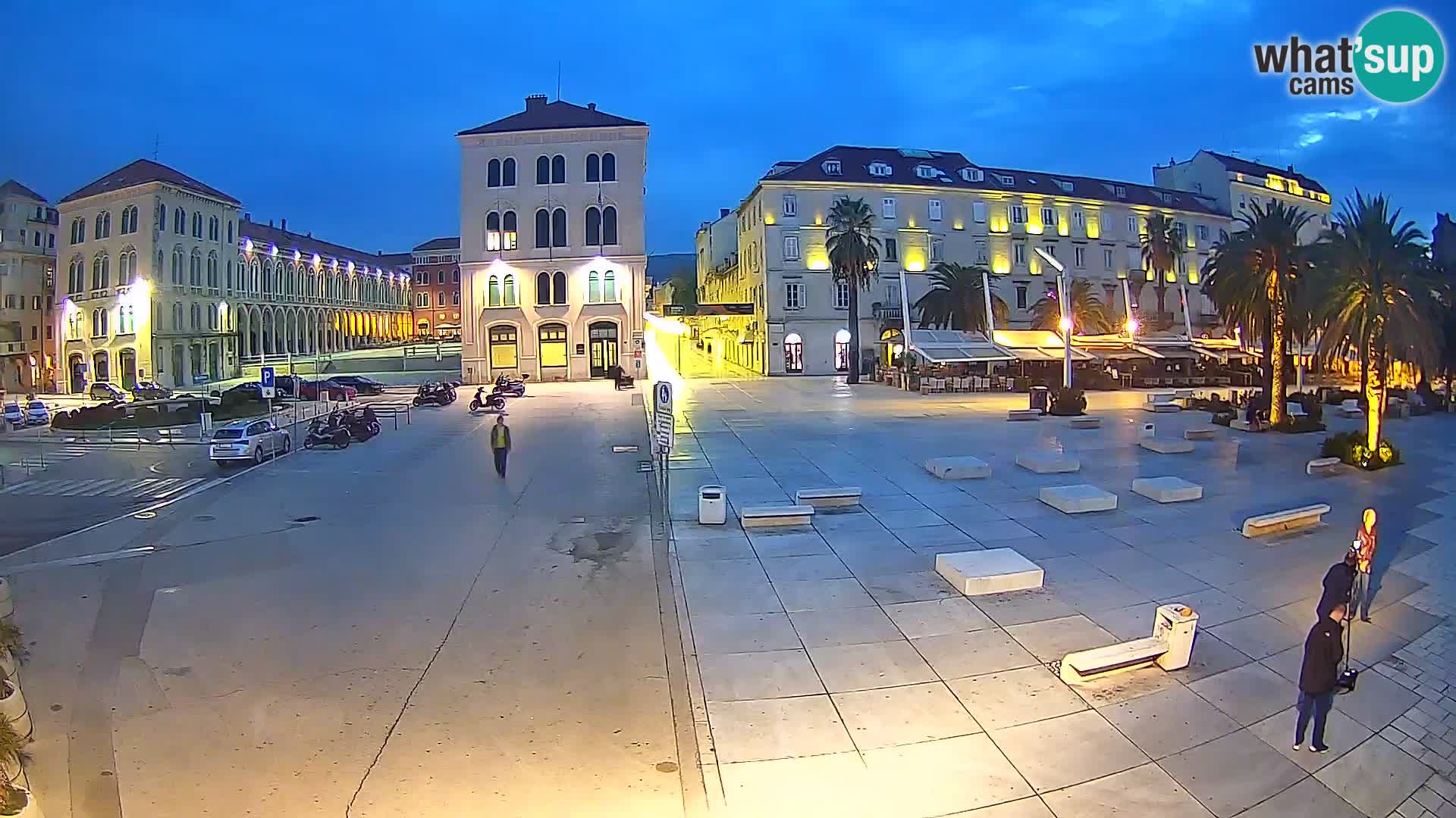 Webcam Split Riva – Prokurative | Trg Republike