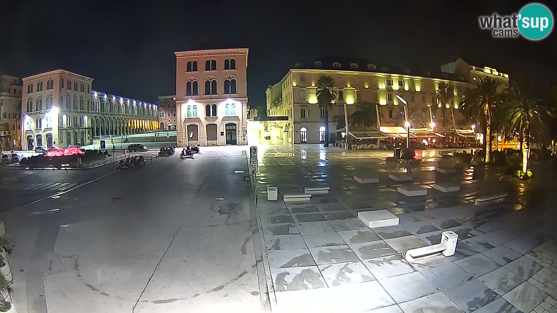 Webcam Split Riva – Prokurative | Trg Republike