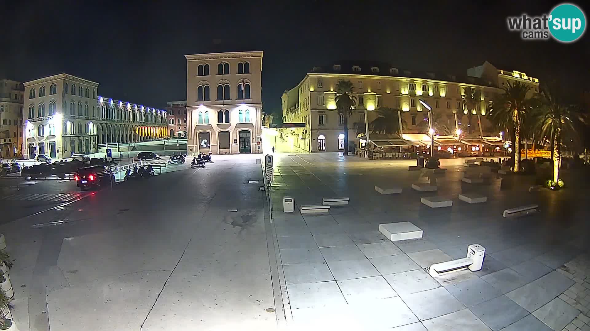 Webcam Split Riva – Prokurative | Trg Republike