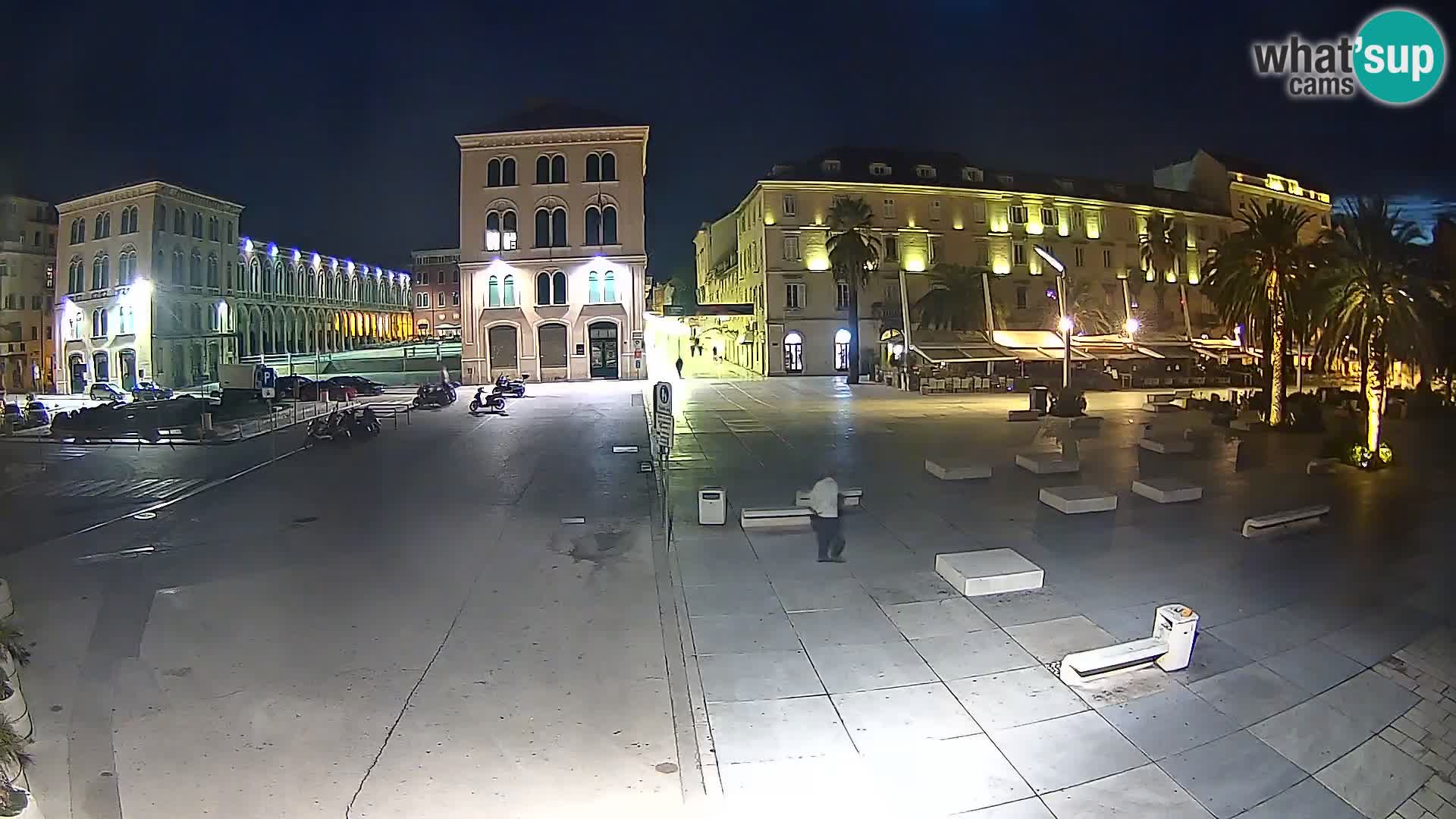 Webcam Split Riva – Prokurative | Trg Republike