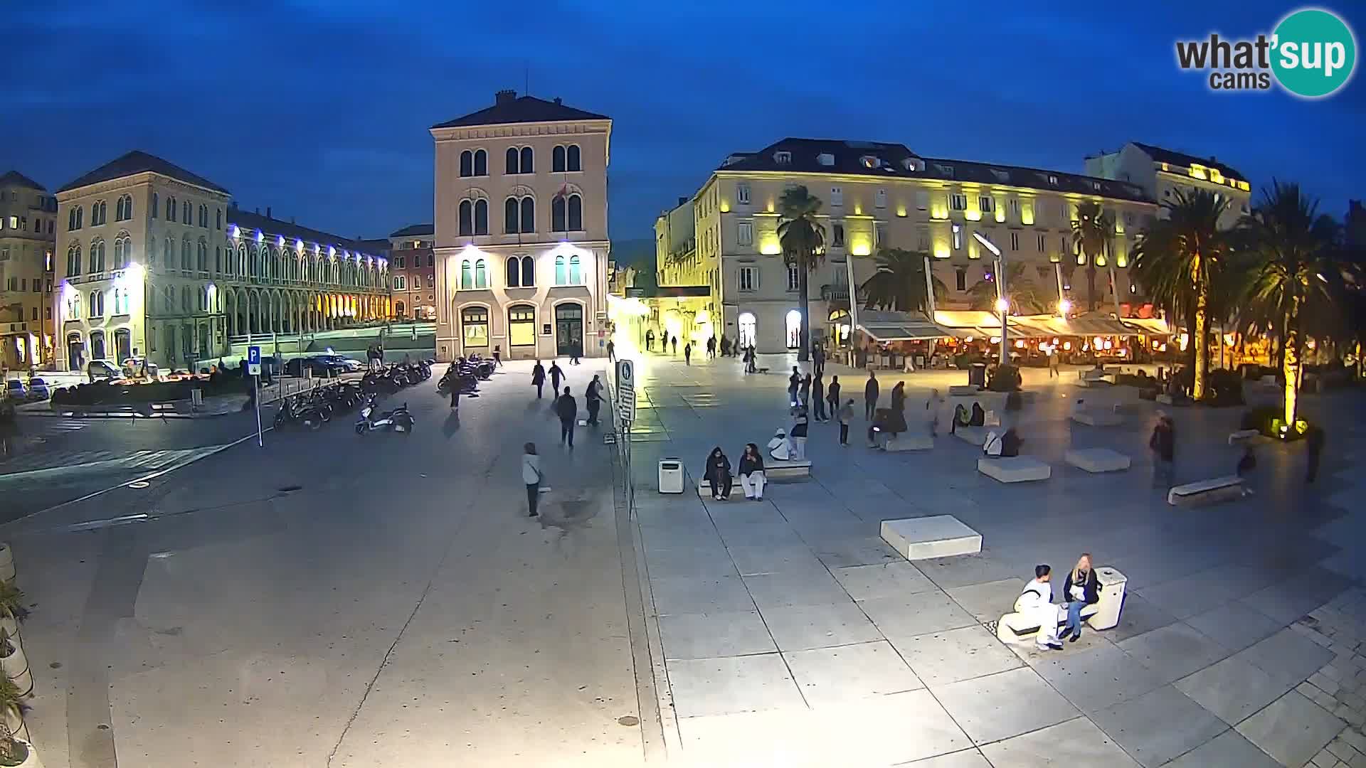 Webcam Split Riva – Prokurative | Trg Republike