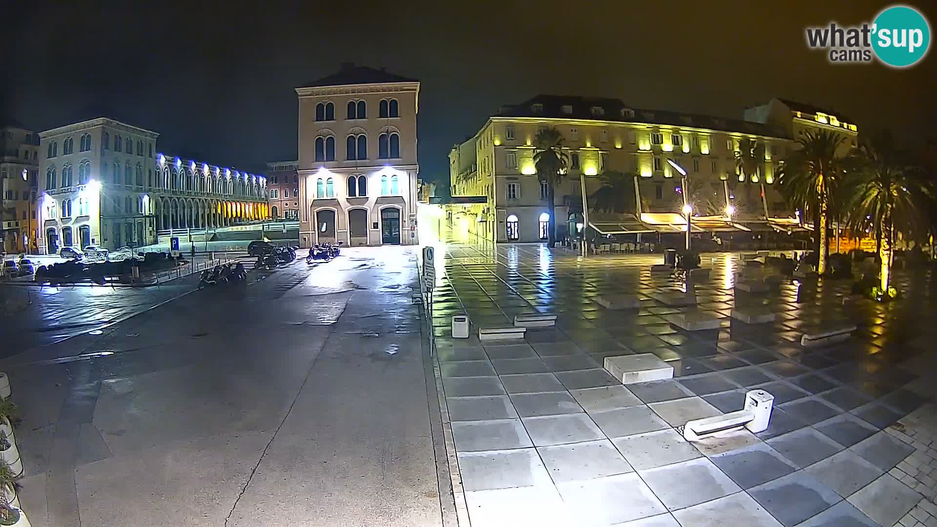 Webcam Split Riva – Prokurative | Trg Republike