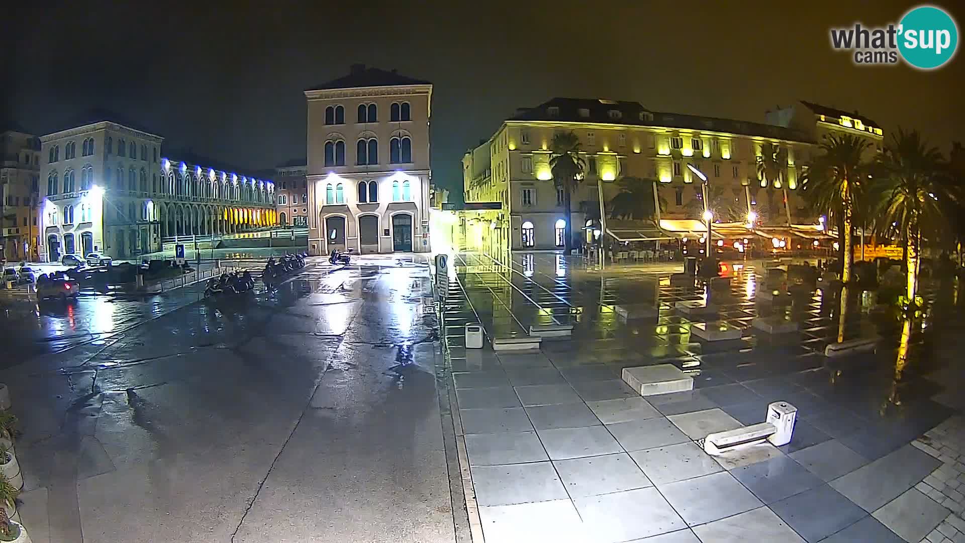 Webcam Split Riva – Prokurative | Trg Republike