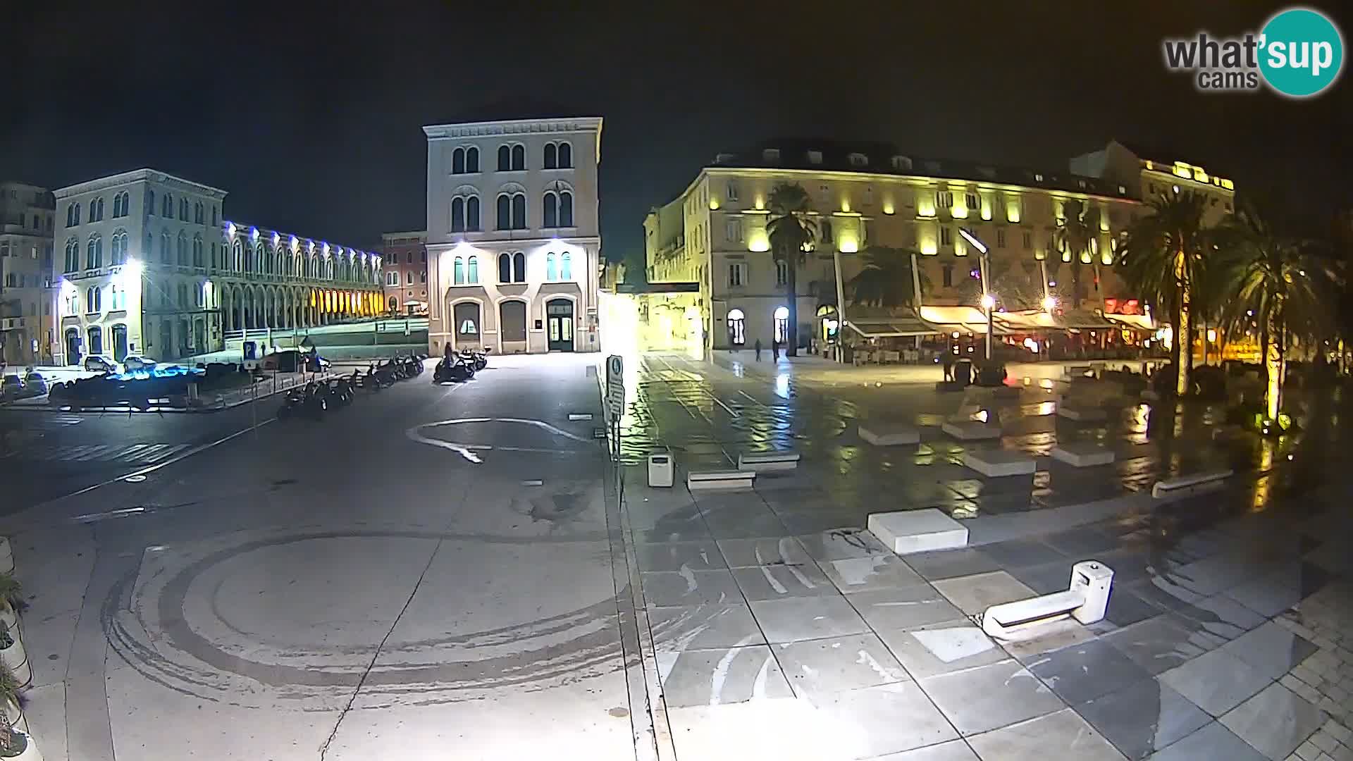 Webcam Split Riva – Prokurative | Trg Republike