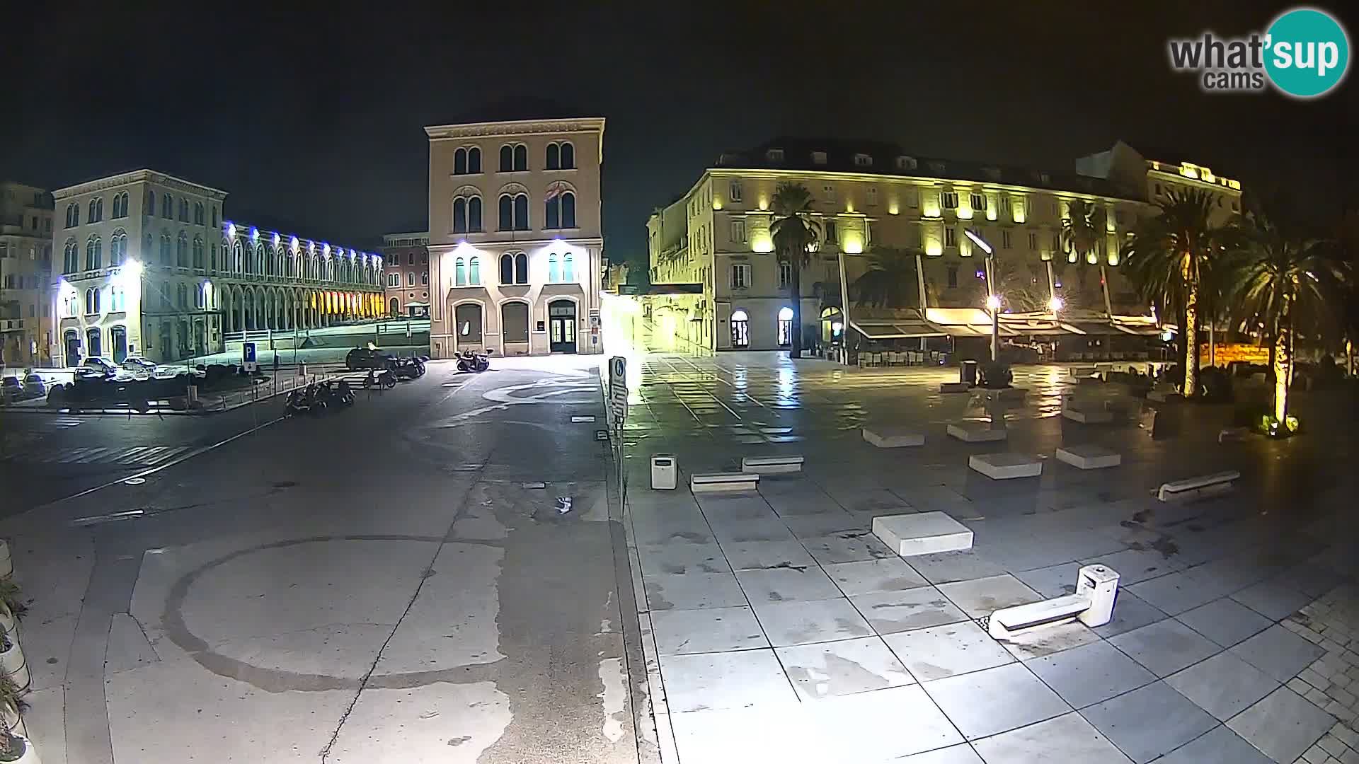 Webcam Split Riva – Prokurative | Trg Republike