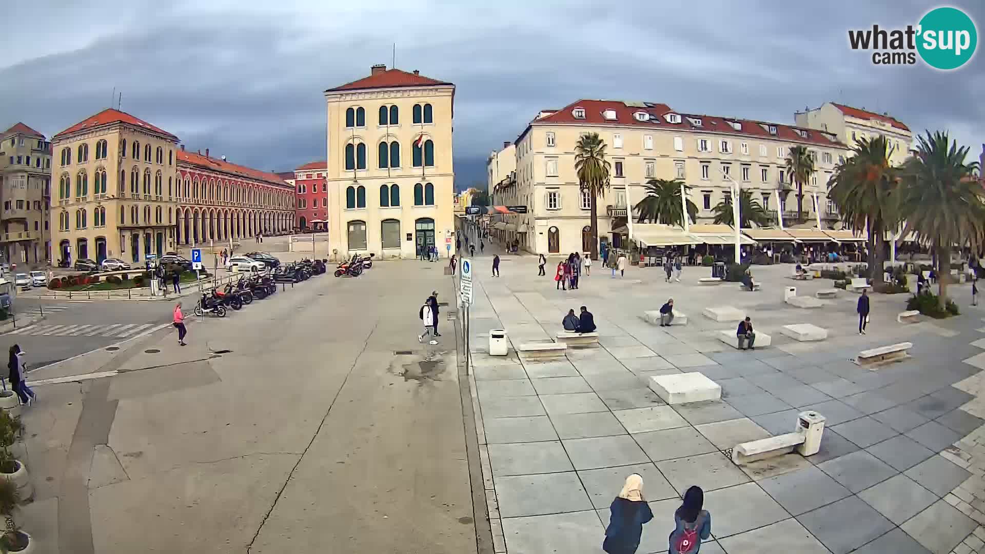 Webcam Split Riva – Prokurative | Trg Republike