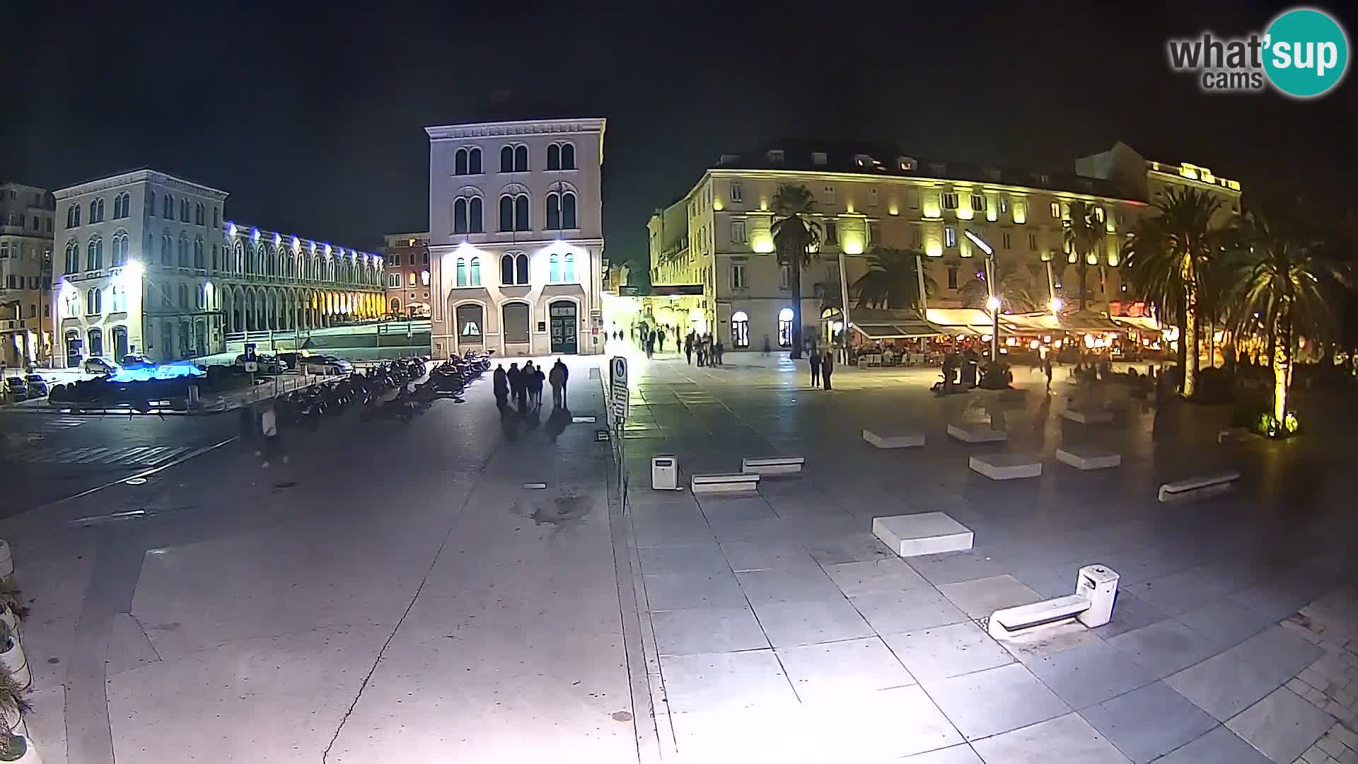 Webcam Split Riva – Prokurative | Trg Republike