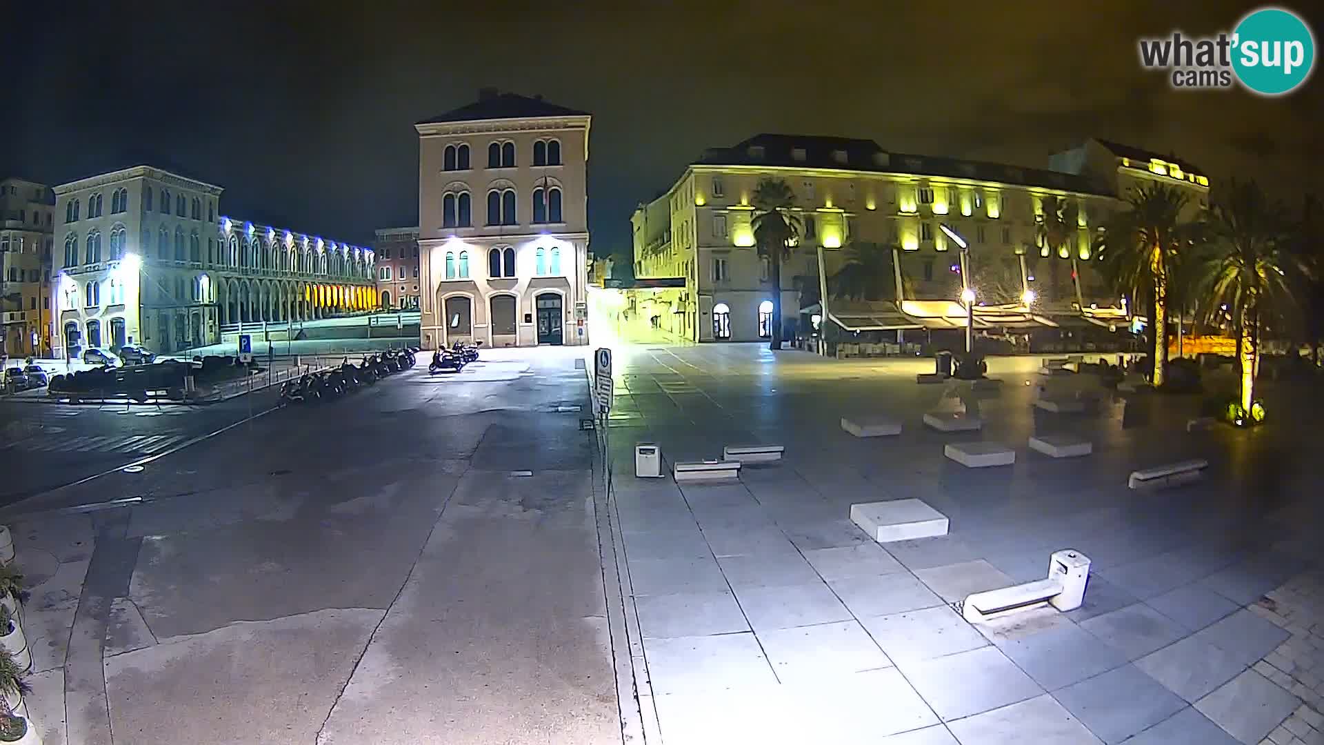 Webcam Split Riva – Prokurative | Trg Republike
