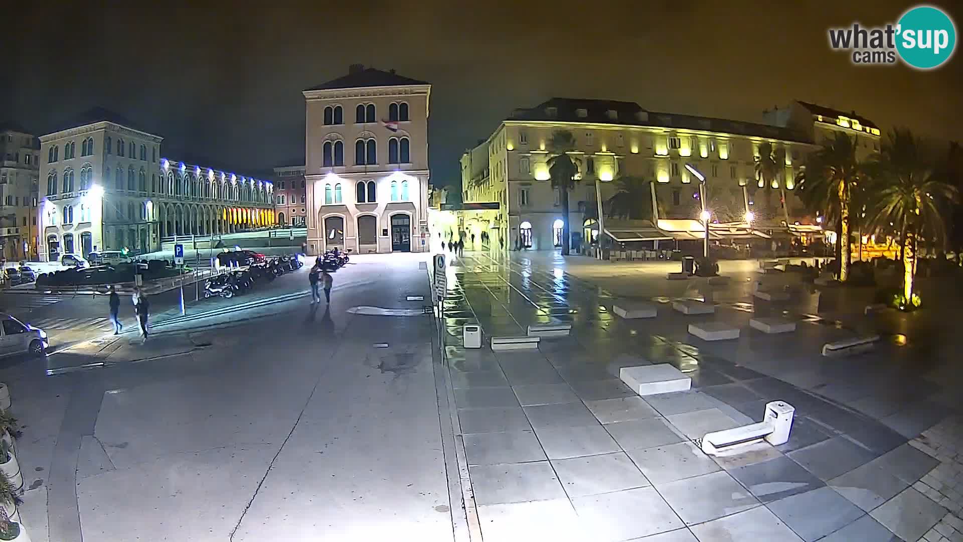 Webcam Split Riva – Prokurative | Trg Republike